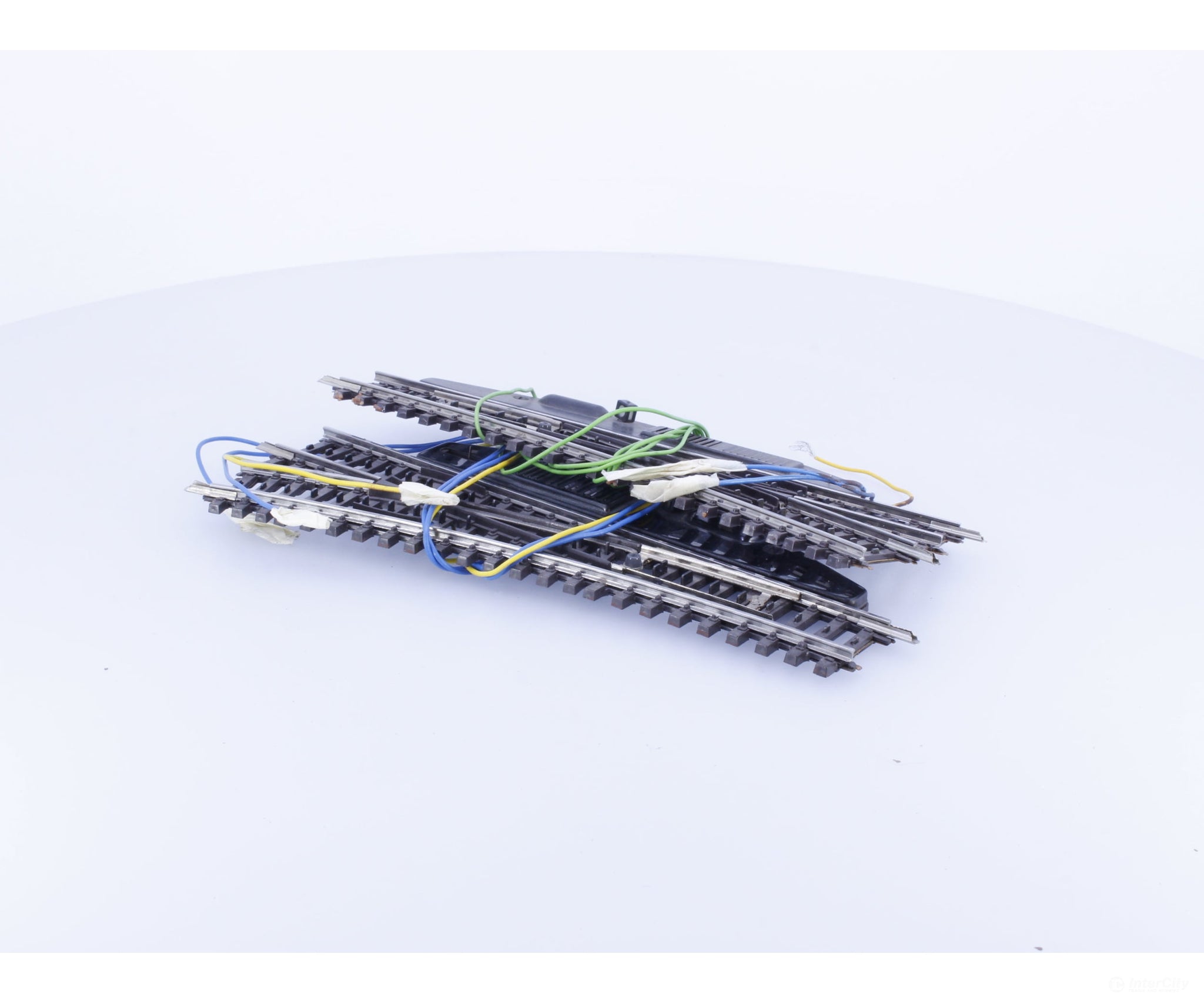 Marklin 2261L/2261R HO K Track Electric Turnouts 1 Pair Track & Turnouts