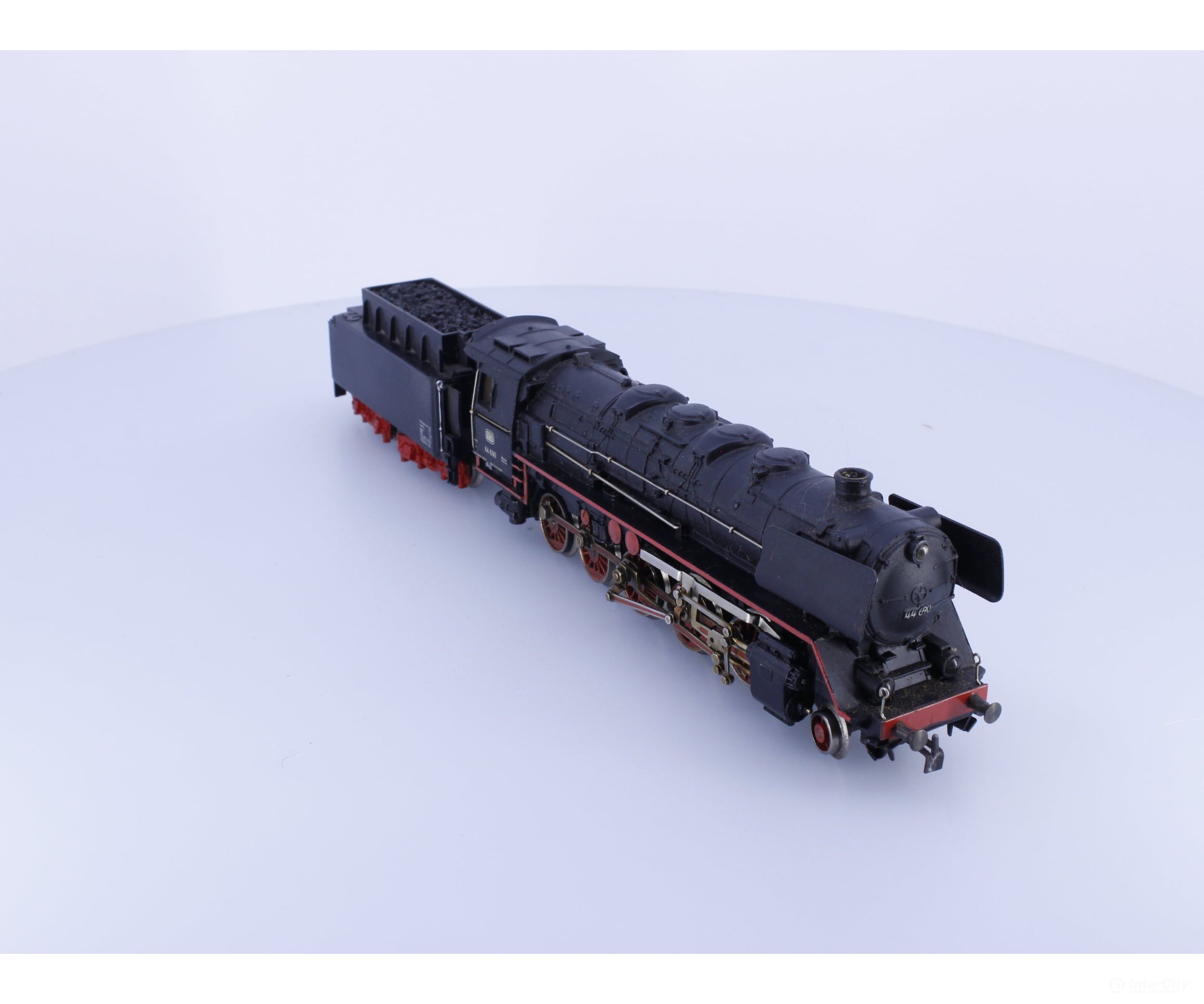 Marklin 3027 HO DB BR44 2-10-0 Steam Locomotive 44690 Analog AC European Locomotives
