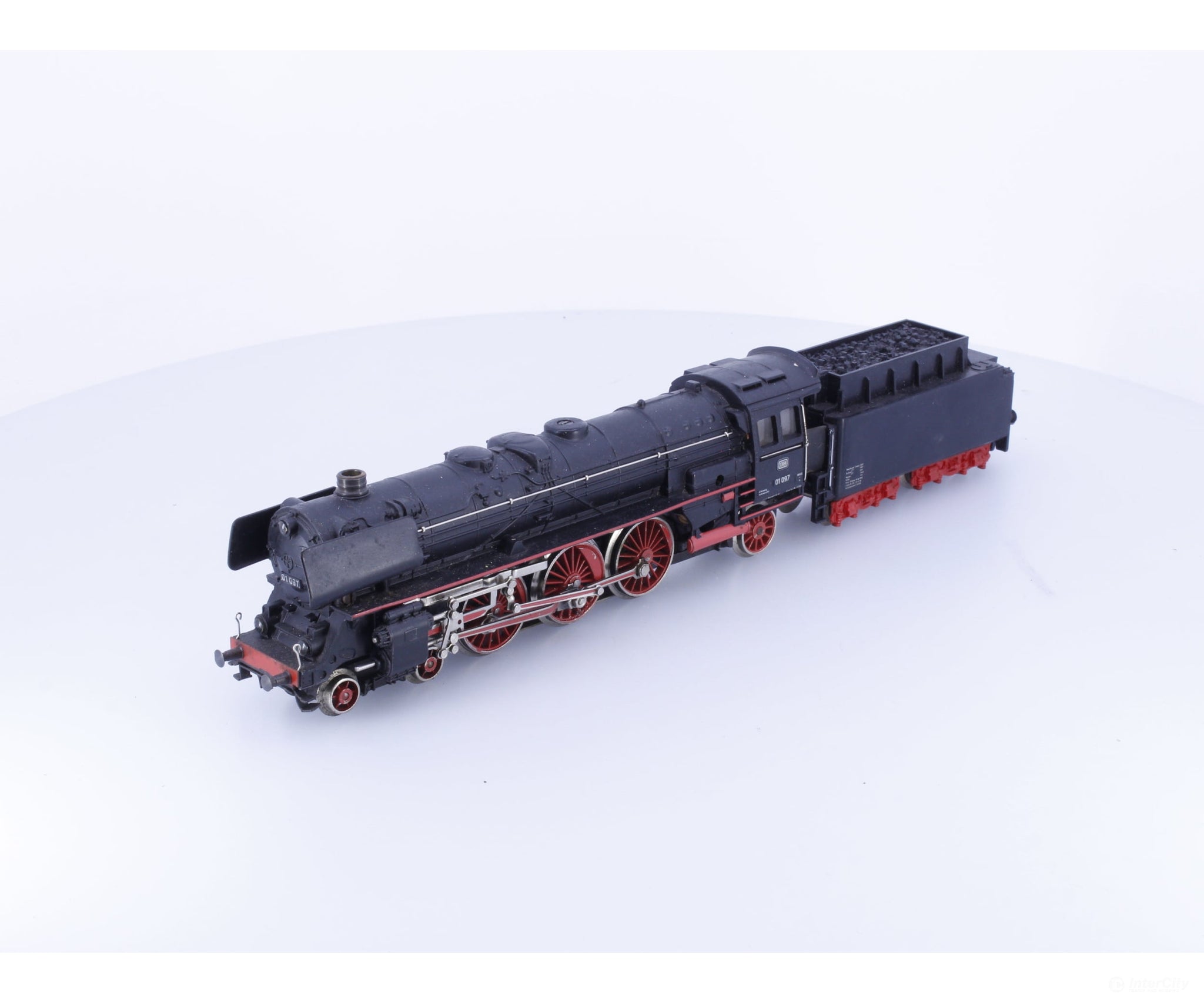 Marklin 3048 HO DB BR01 4-6-2 Steam Locomotive 01097 Analog AC - European Locomotives