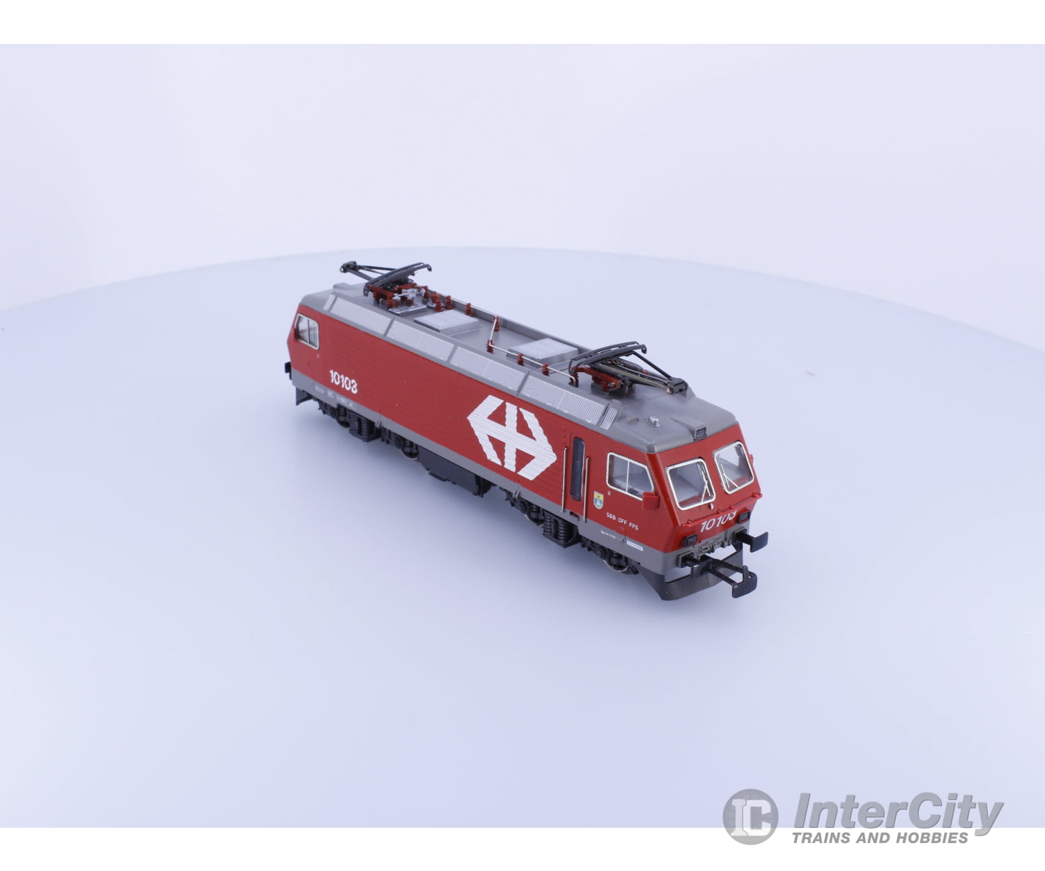 Marklin 3328 HO SBB-CFF-FFS Re 4/4 Electric Locomotive 10103 Analog AC European Locomotives