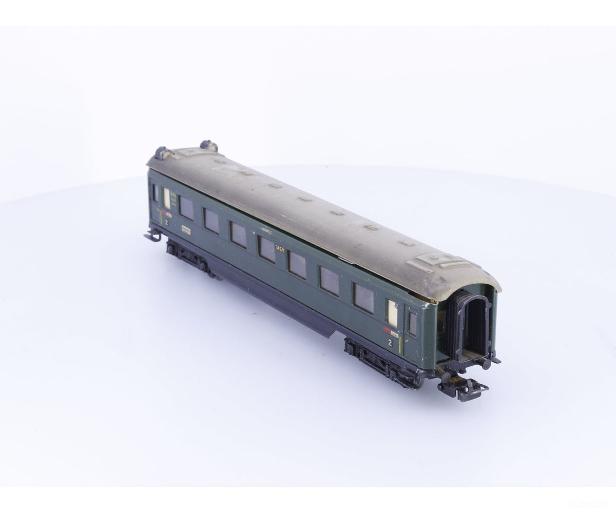 Marklin 346/1 HO SOB 2nd Class Passenger Car with End Lights 346/1 - European Passenger Cars