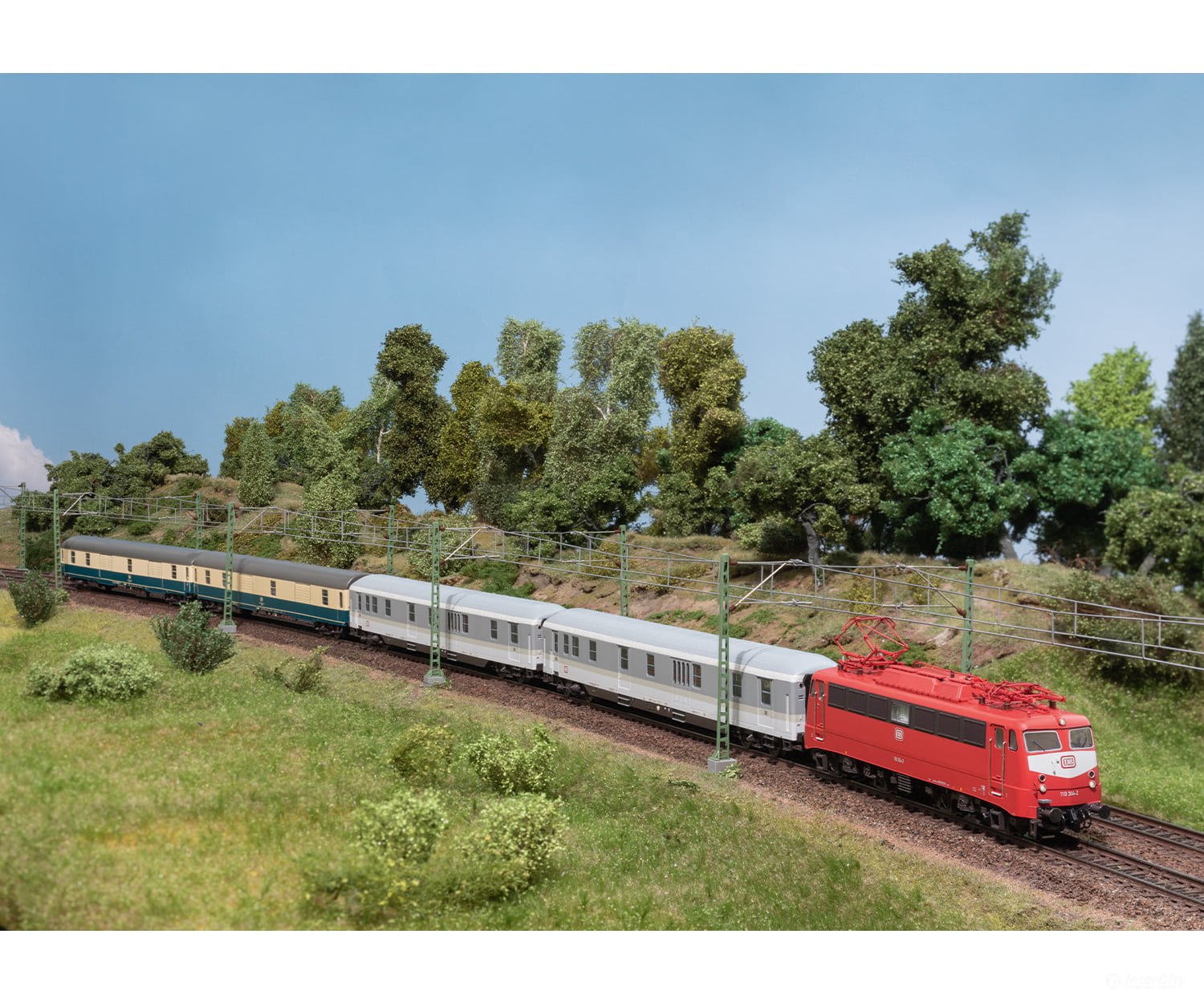 Marklin 37019 Ho Class 110.3 Electric Locomotive European Locomotives