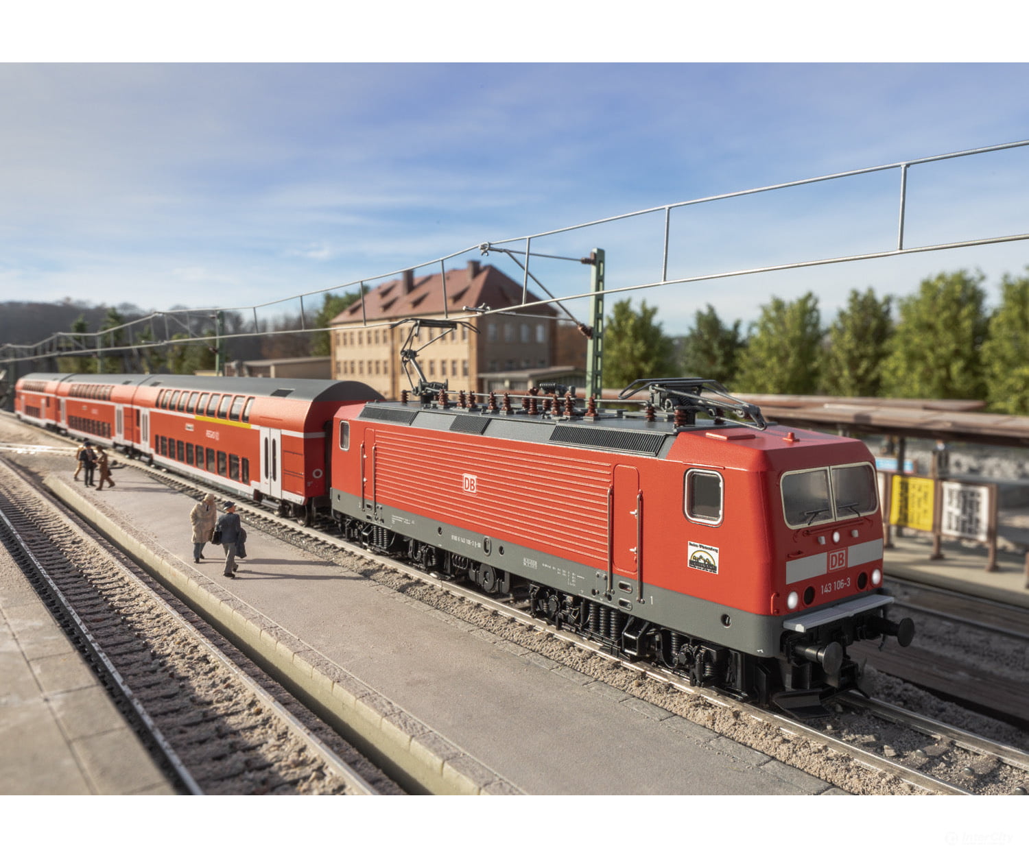Marklin 37425 DB AG Class 143 Electric Locomotive - Default Title (IC-MARK-37425)