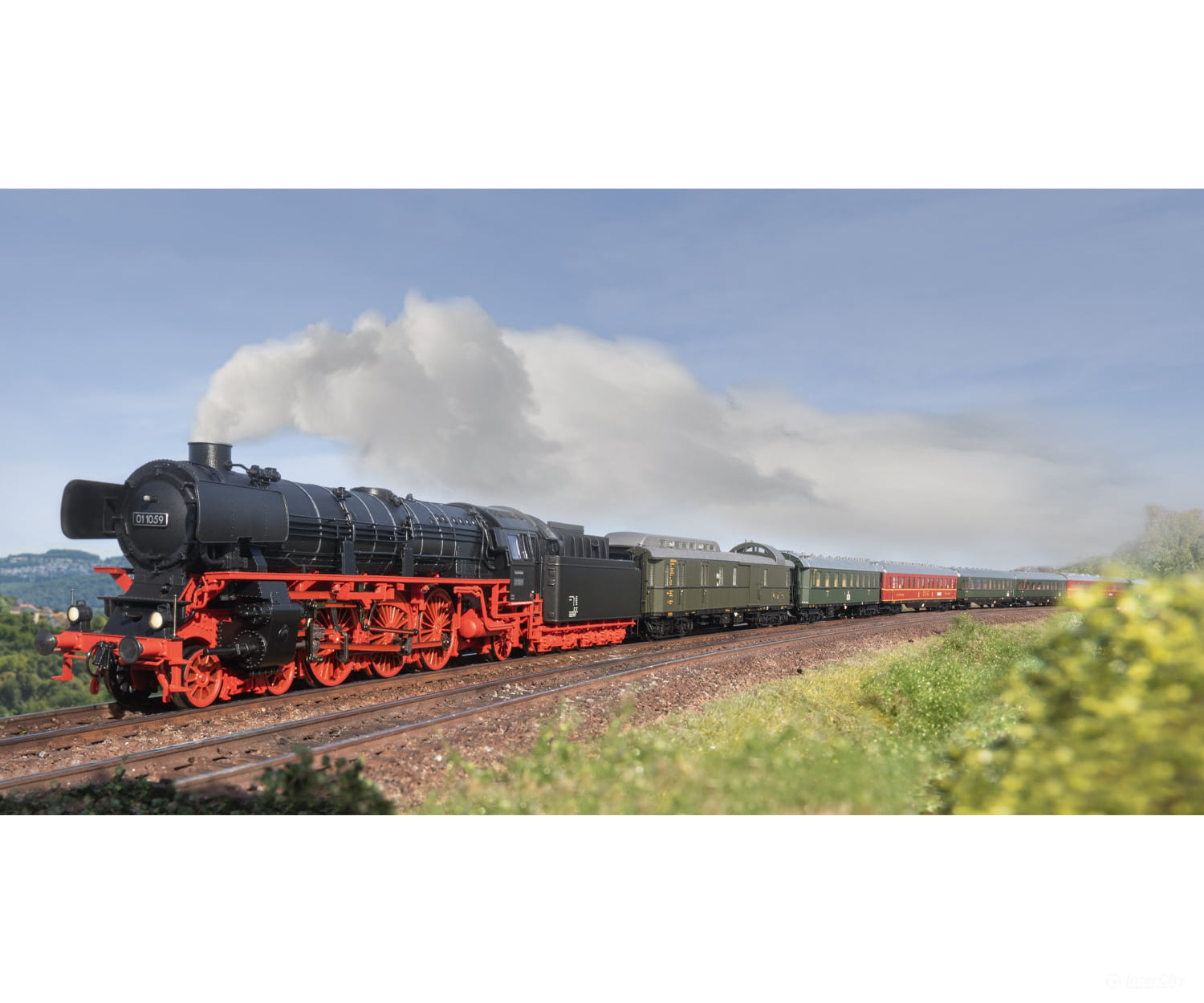 Marklin 39105 HO DB Class 01.10 Steam Locomotive New Design MFX+ Digital Sound European Locomotives
