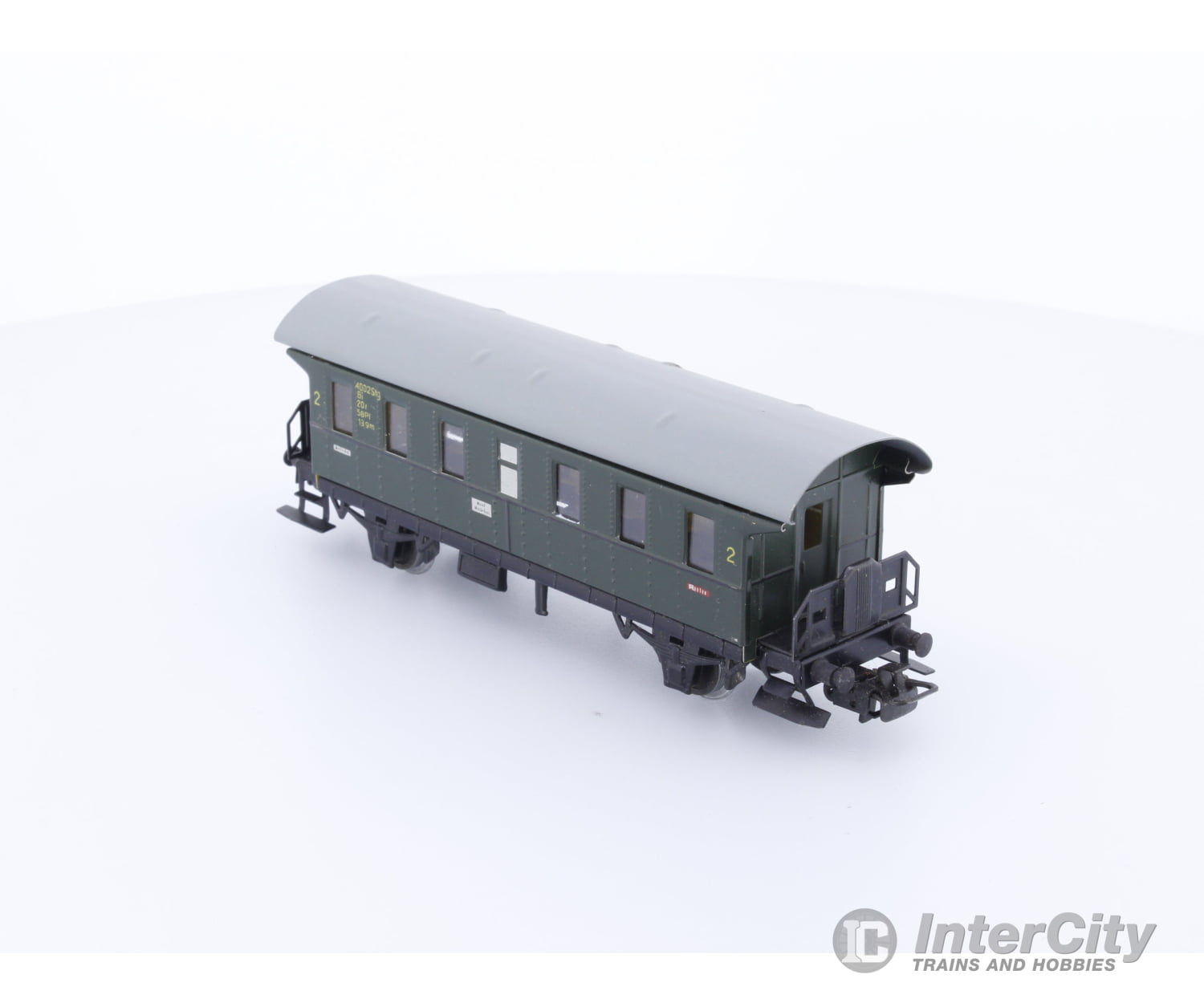Marklin 4002 HO DB Personenwagen 2.KL (#2) European Passenger Cars
