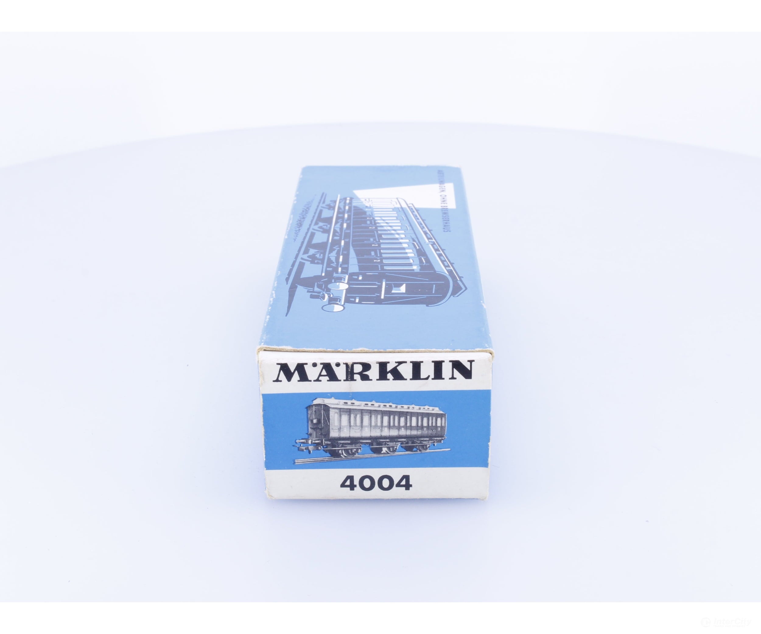Marklin 4004 HO DB 2nd Class Passenger Car (#3) - European Passenger Cars
