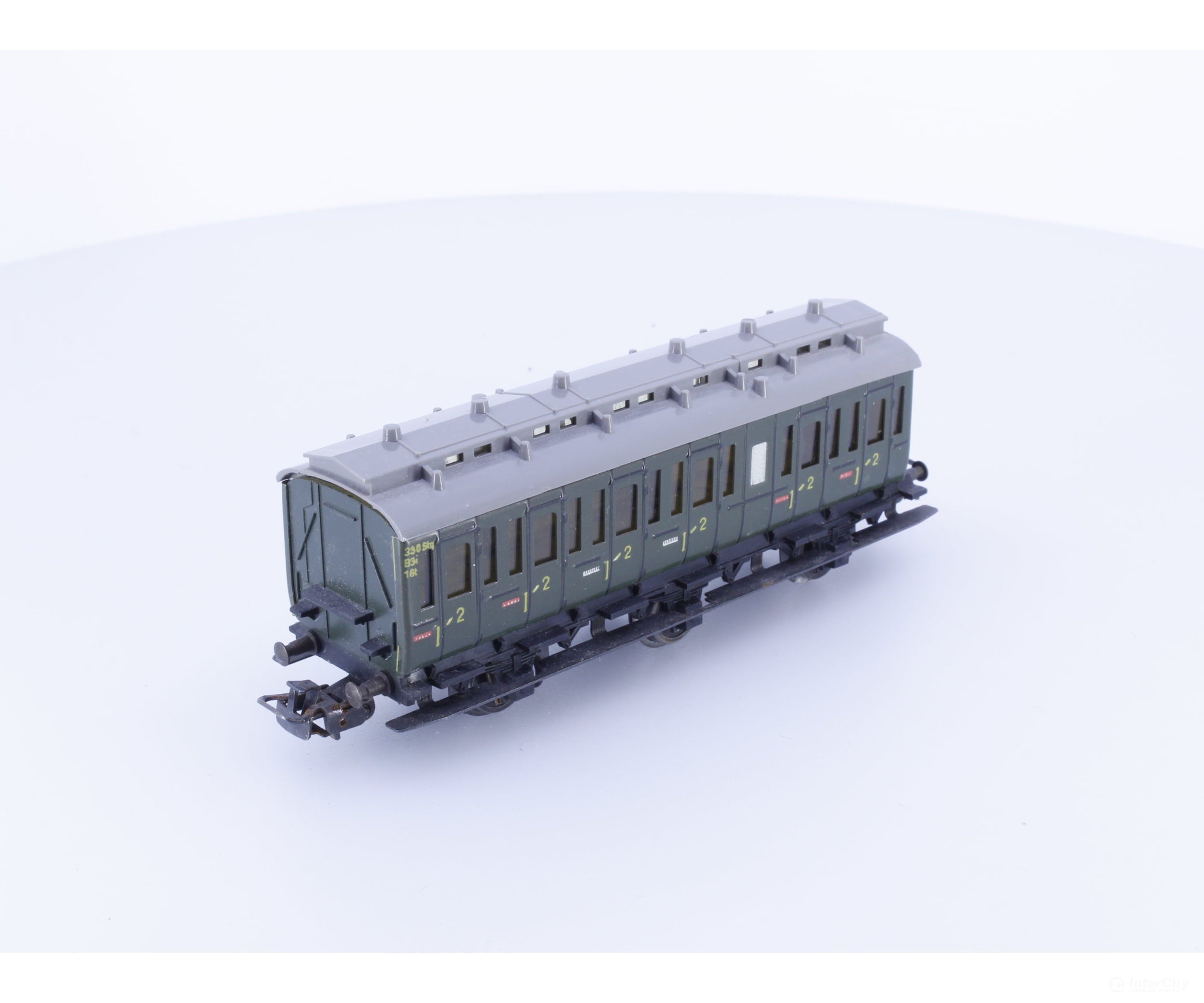 Marklin 4004 HO DB 2nd Class Passenger Car (#3) - European Passenger Cars