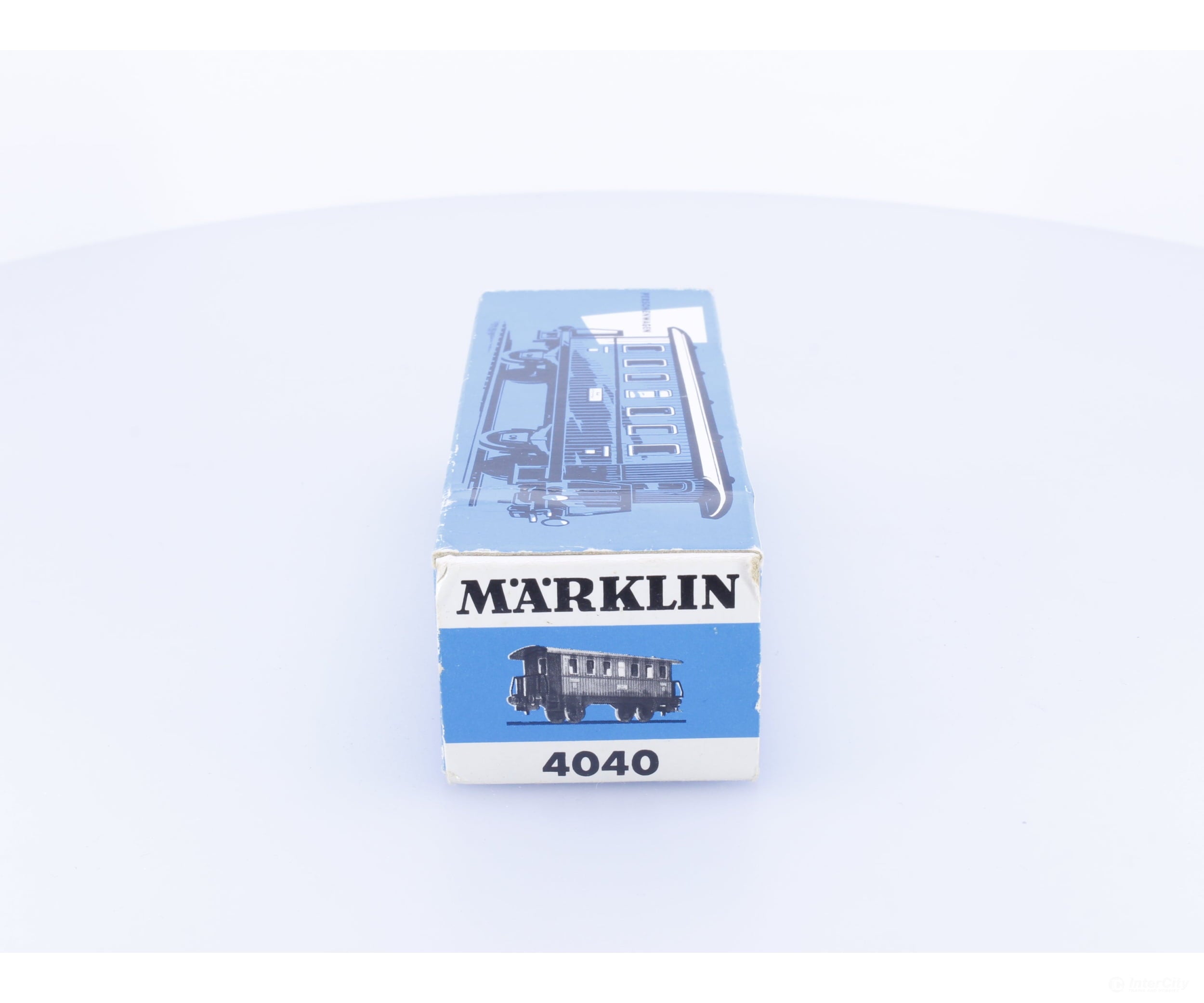Marklin 4040 HO DB 2nd Class Passenger Car (#2) - European Passenger Cars
