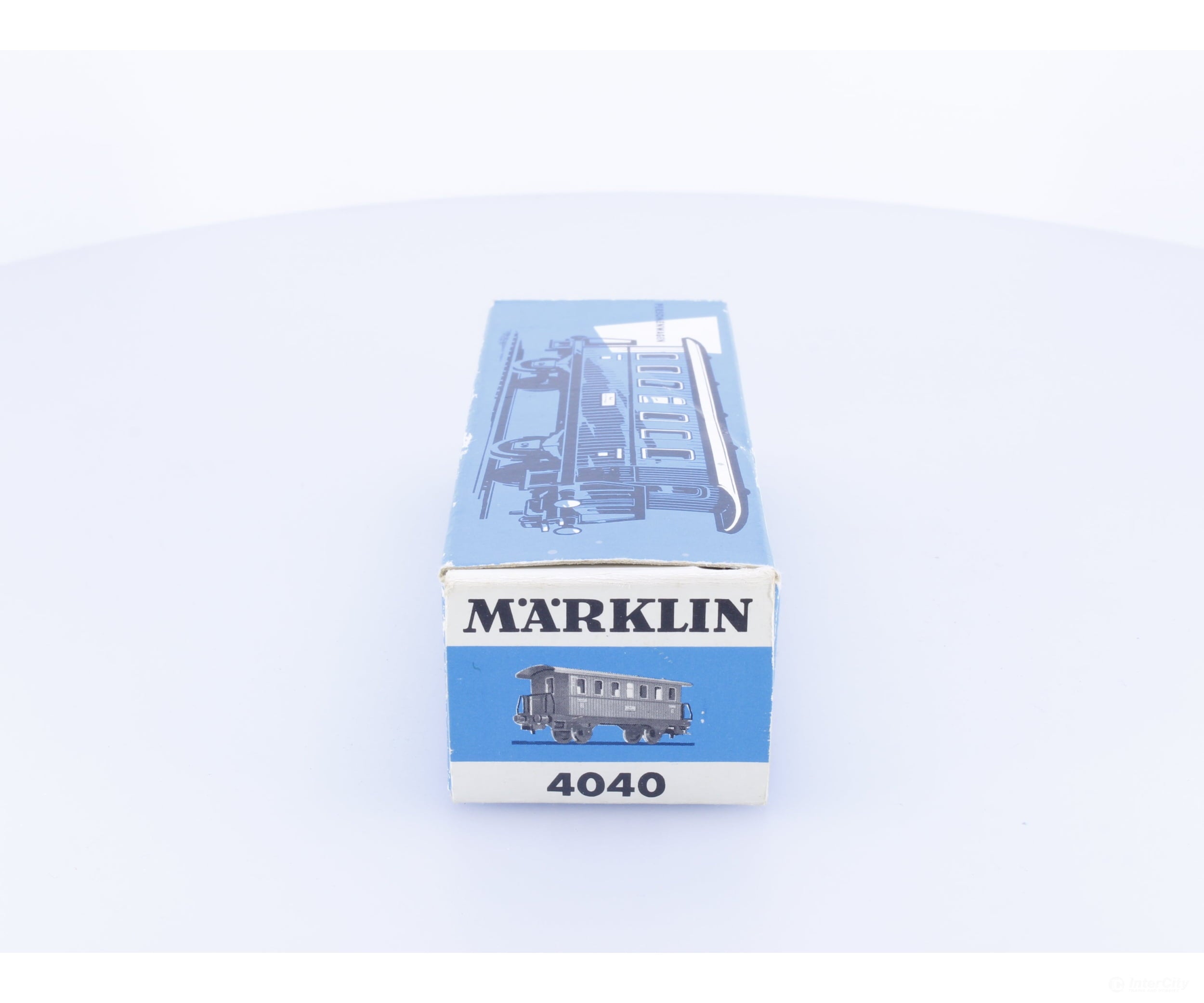 Marklin 4040 HO DB 2nd Class Passenger Car (#3) - European Passenger Cars