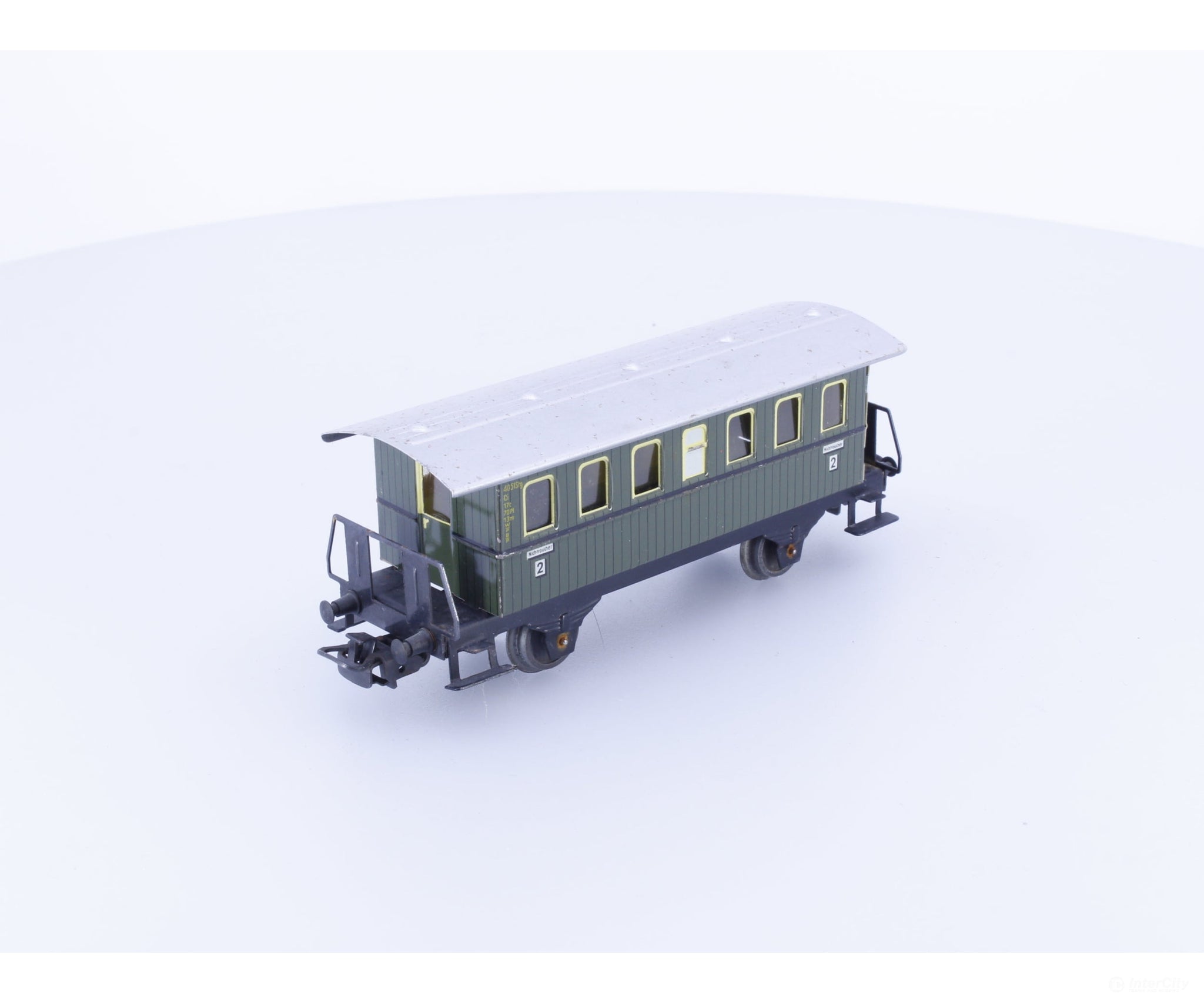 Marklin 4040 HO DB 2nd Class Passenger Car (#3) - European Passenger Cars