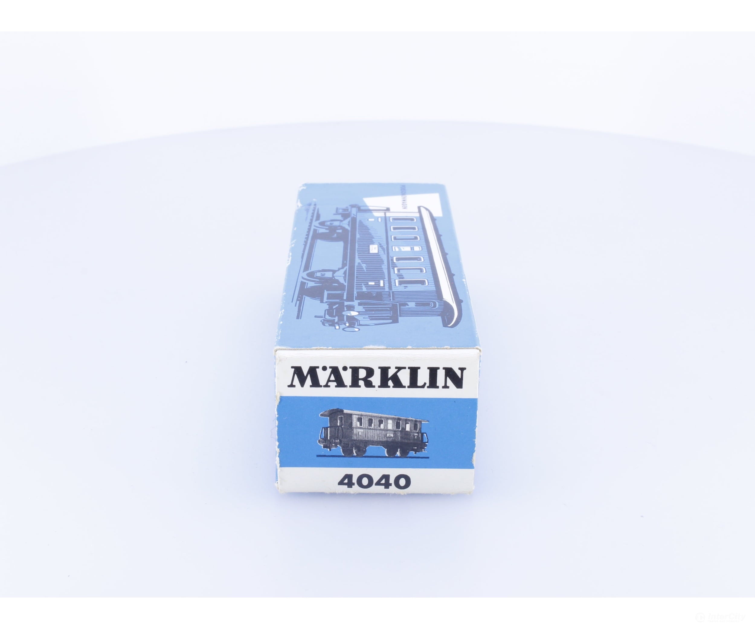 Marklin 4040 HO DB 2nd Class Passenger Car (#5) - European Freight Cars