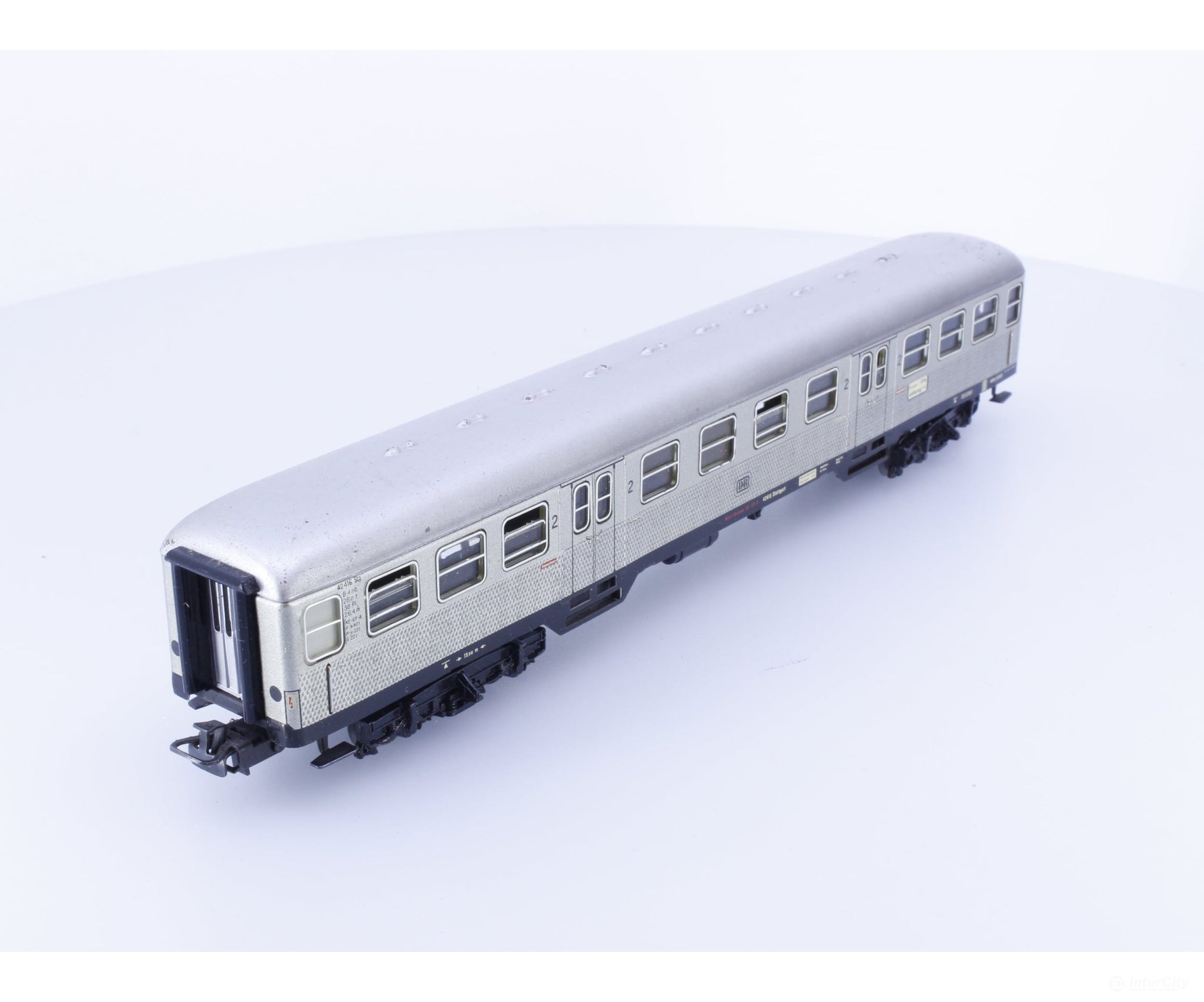 Marklin 4042 HO DB Silberling 2nd Class Passenger Car - European Passenger Cars