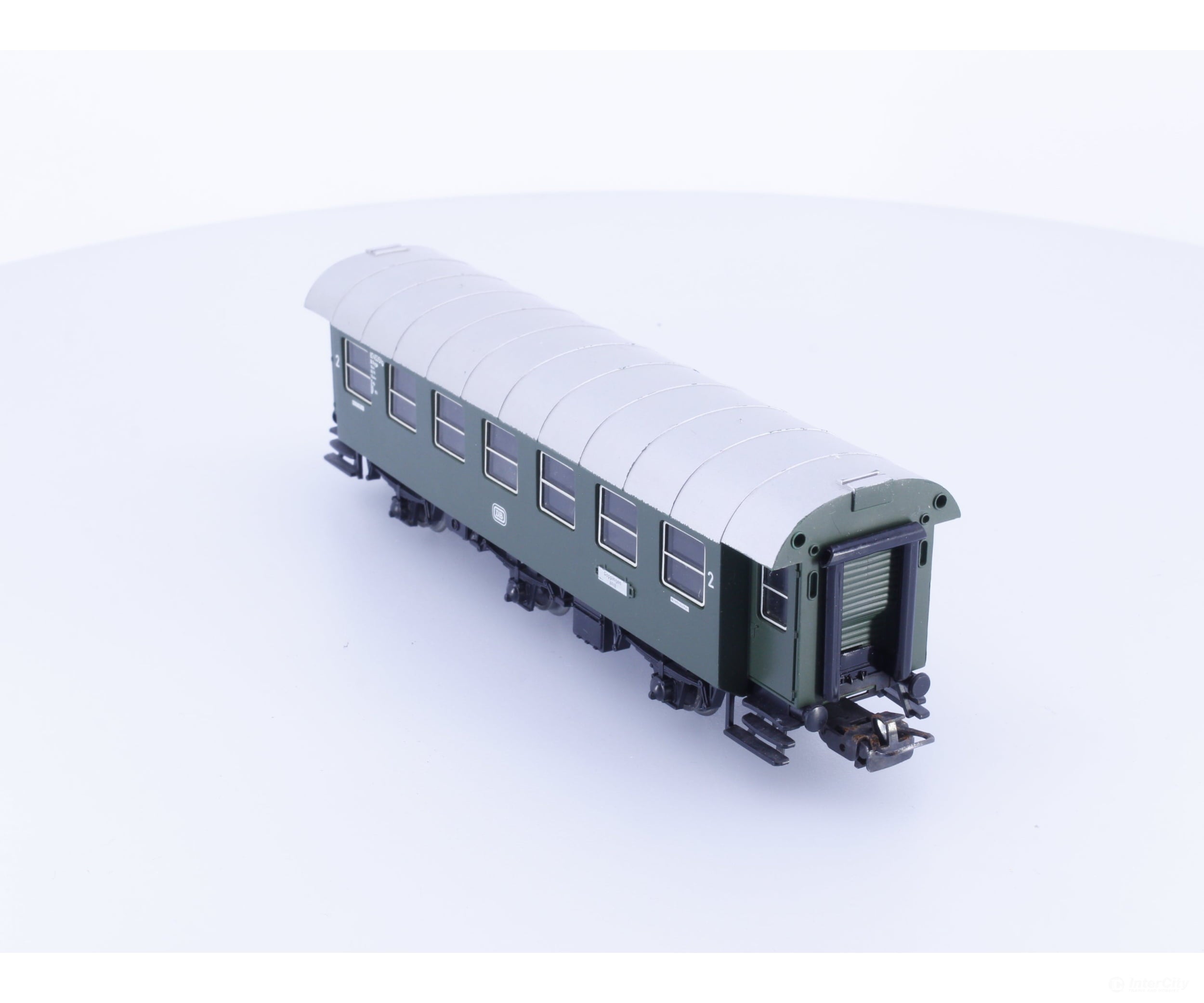 Marklin 4079 HO DB 2nd Class Passenger Car (#4) - European Freight Cars