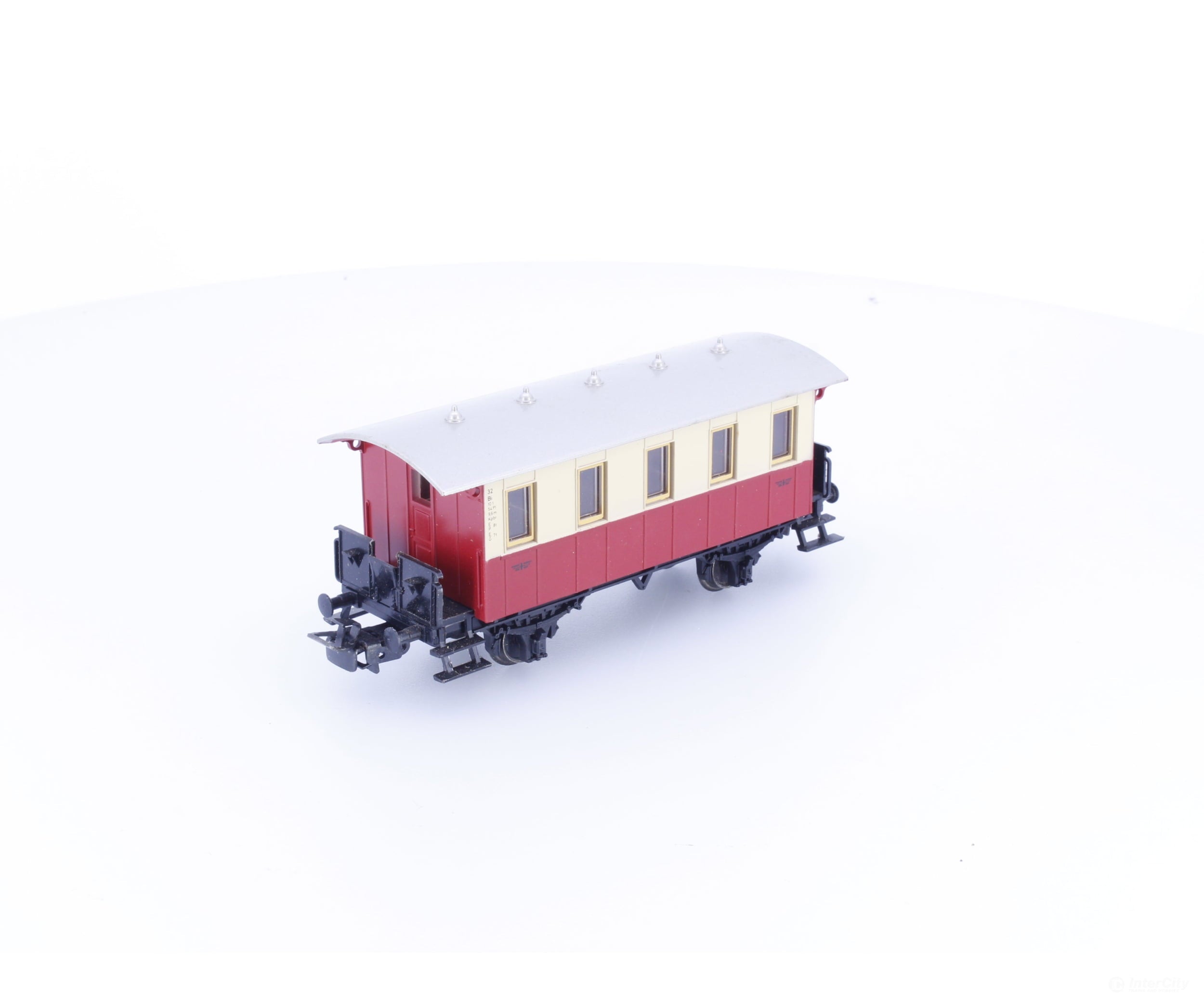 Marklin 4107 HO DR Hobby Red and Cream Passenger Car (#2) - European Passenger Cars