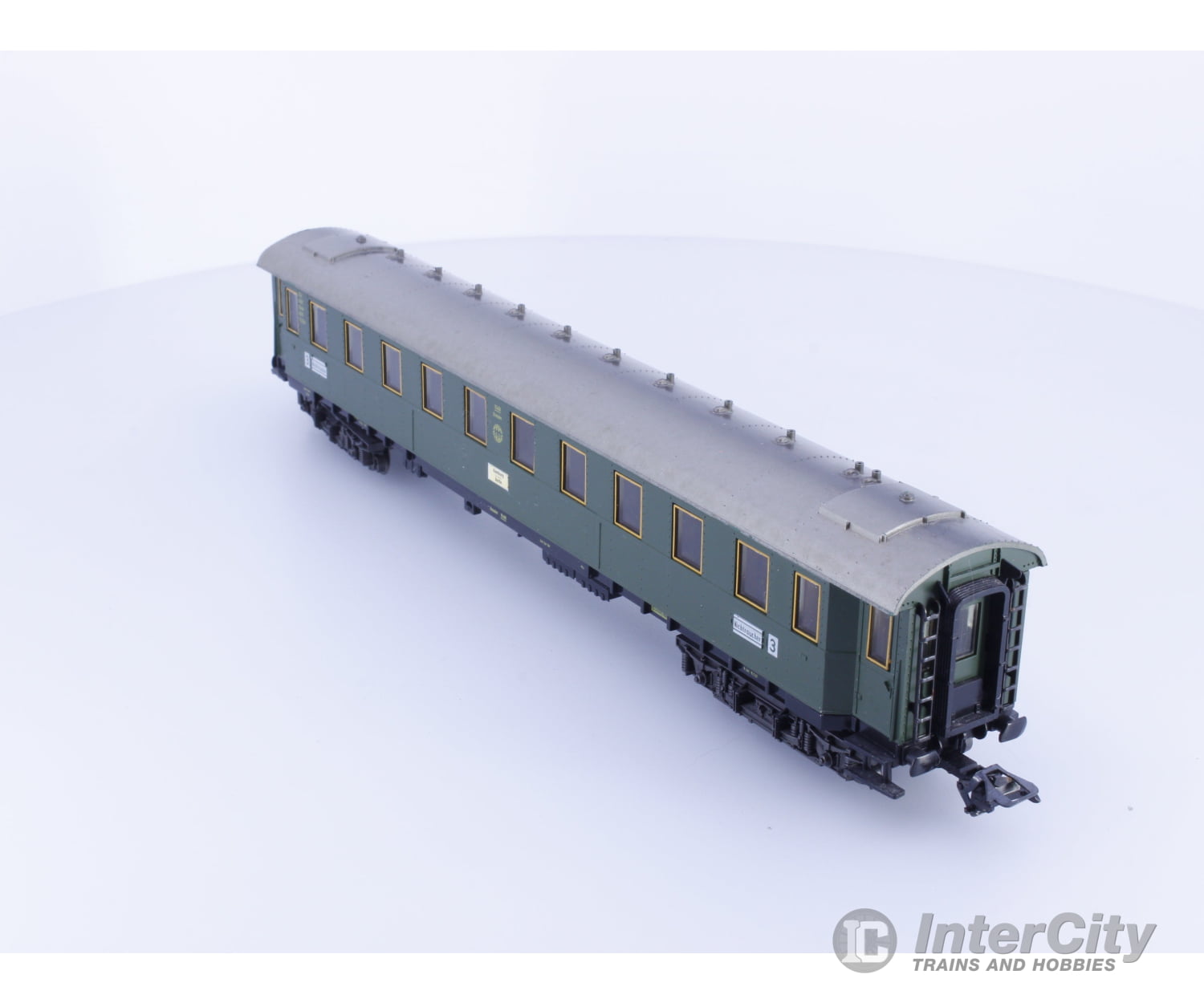 Marklin 4121 HO DR 3rd Class Passenger Car European Passenger Cars