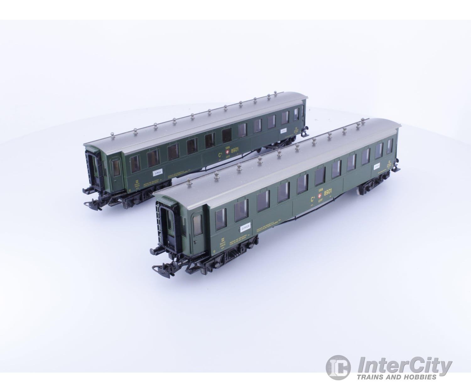 Marklin 4138 HO SBB-CFF-FFS 2 Pair 3rd Class Passenger Cars 8901 European Passenger Cars