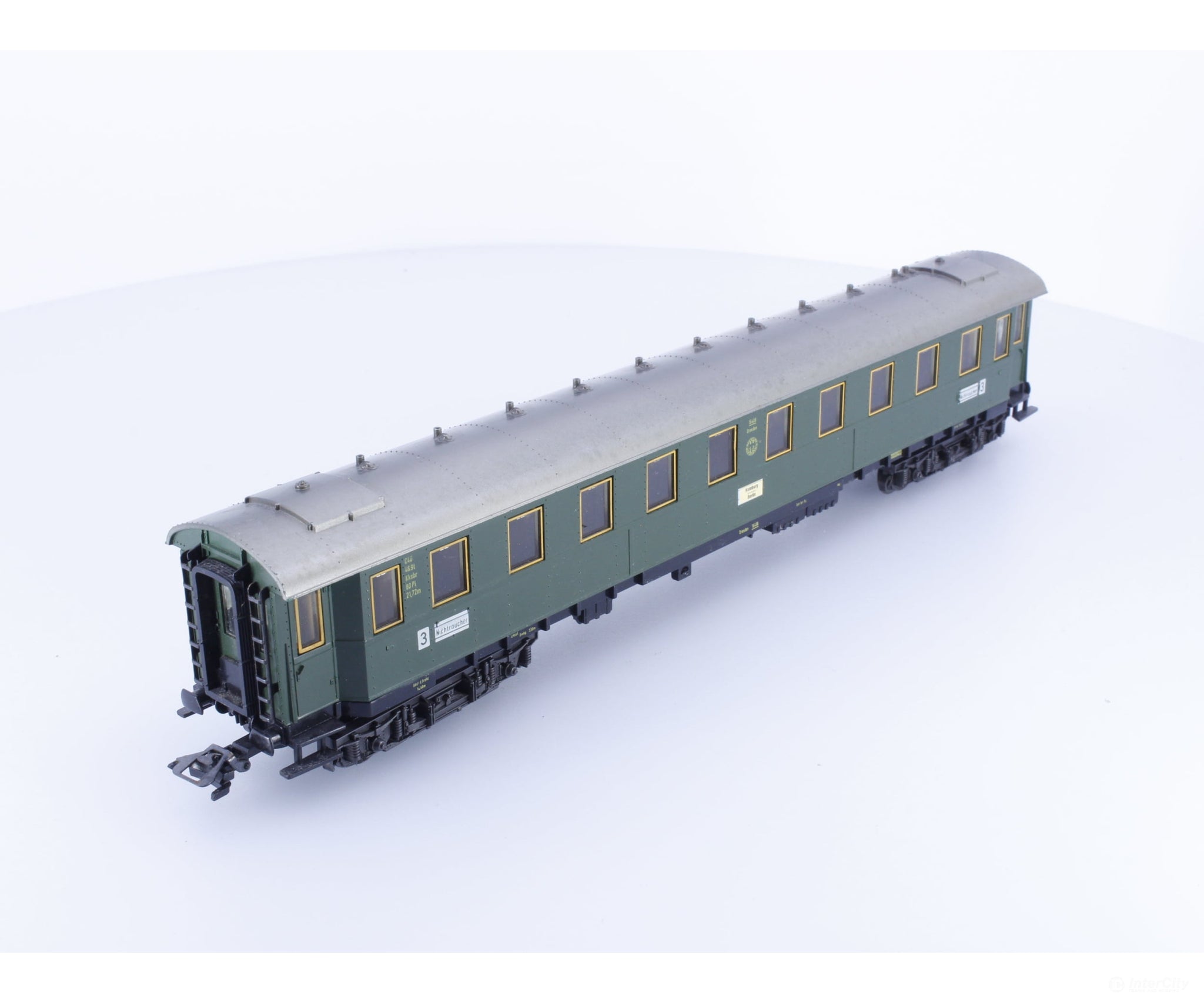 Marklin 4141 HO DR 3rd Class Passenger Car (#2) - European Passenger Cars