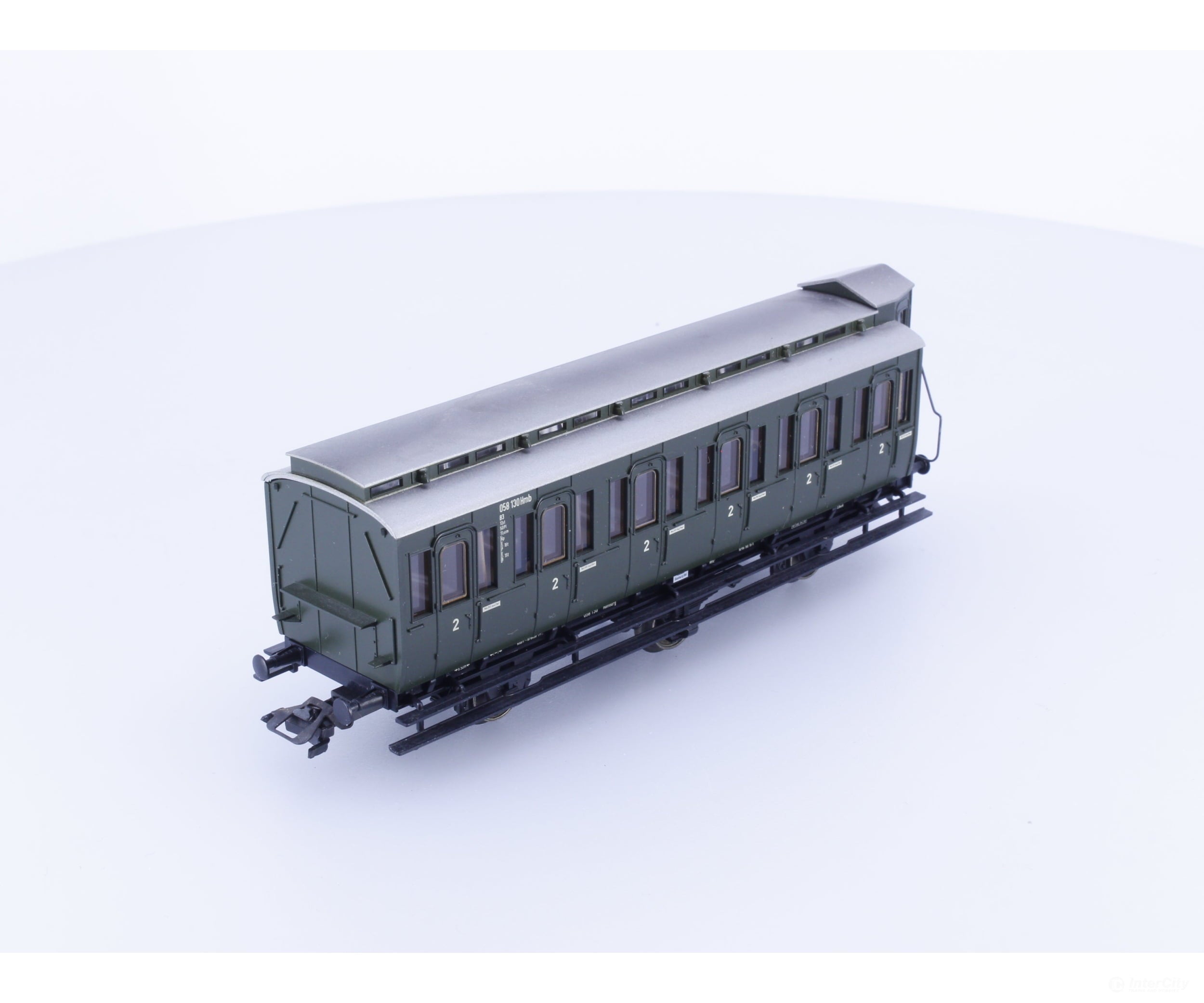 Marklin 4201 HO DB 2nd Class Passenger Car - European Passenger Cars