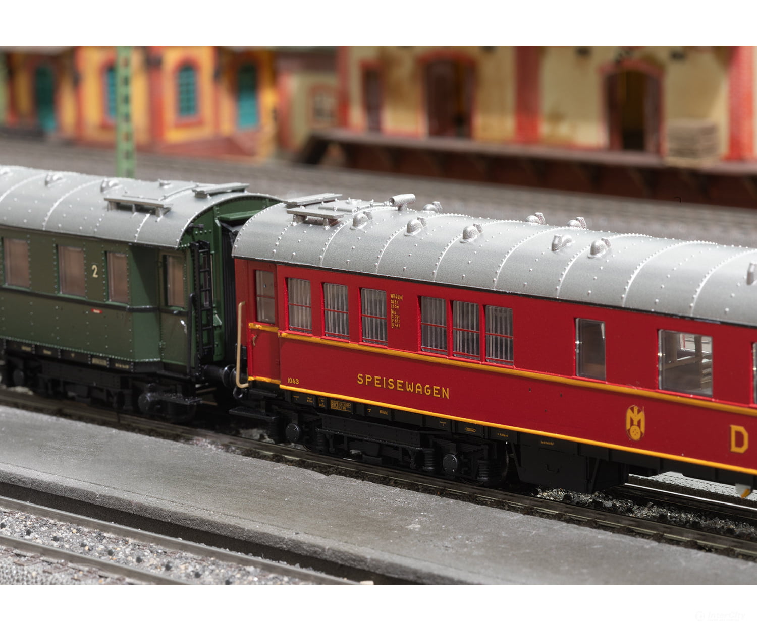 Marklin 42530 Ho Type Wr4Ü(E) Express Train Dining Car European Passenger Cars