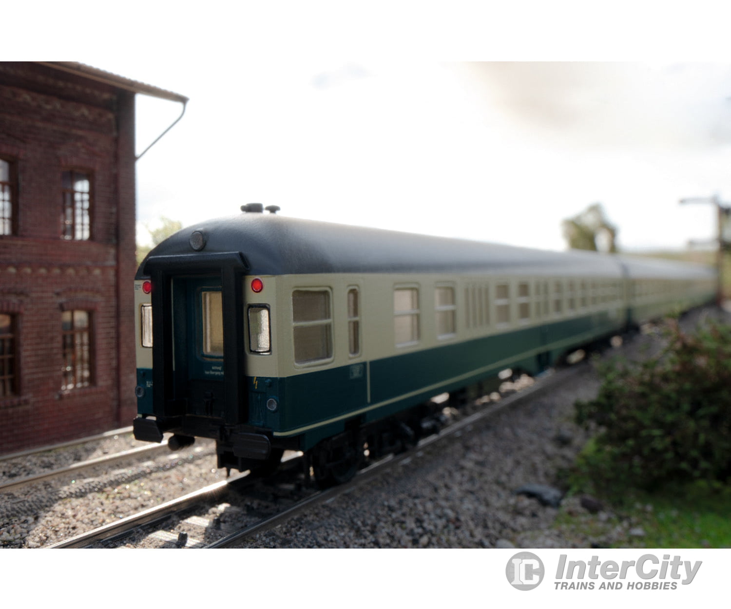 Marklin 43335 DB Type BDylf 457 Passenger Train Cab Control Car - Default Title (IC-MARK-43335)