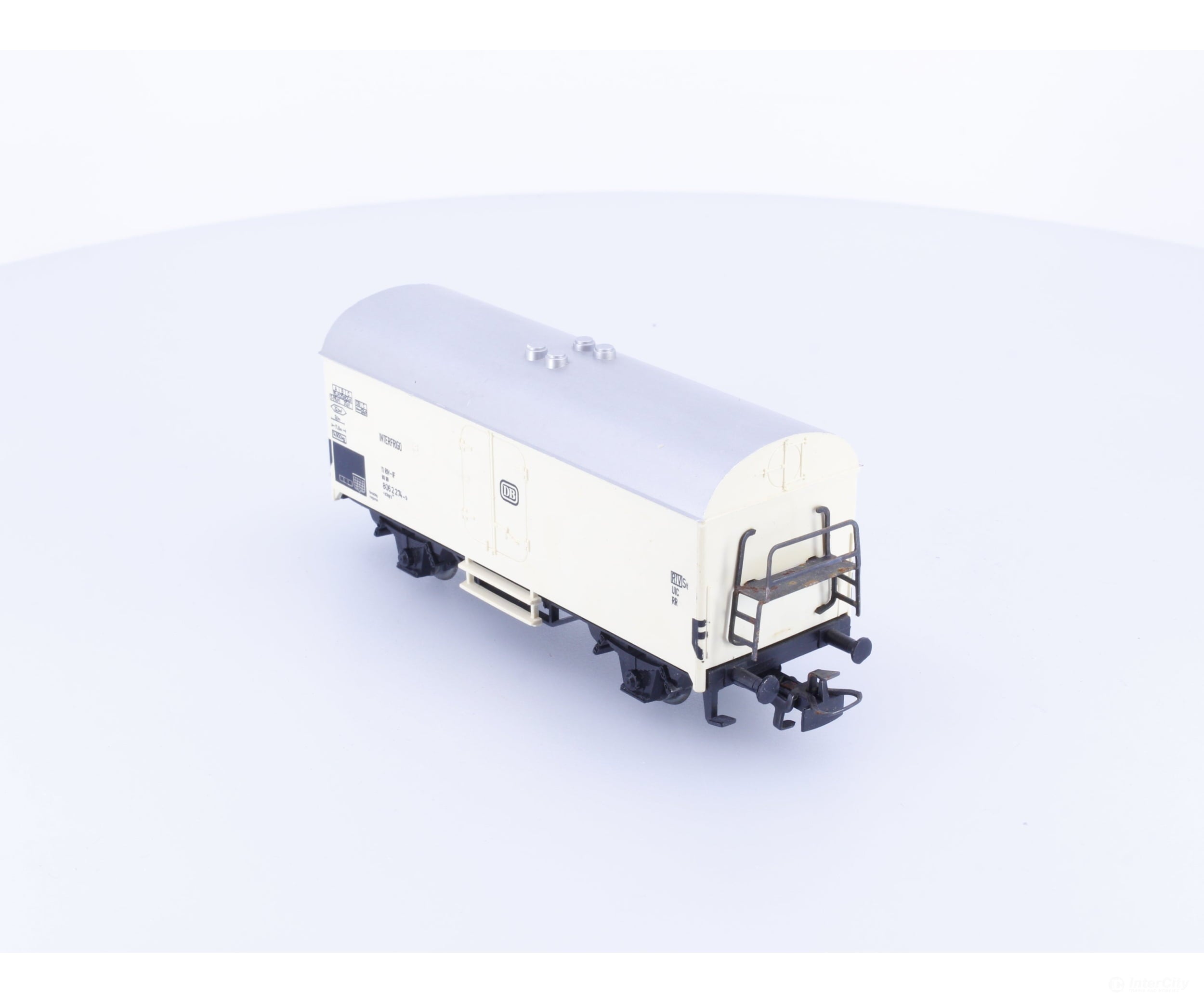 Marklin 4415 HO DB Refrigerator Car - European Freight Cars