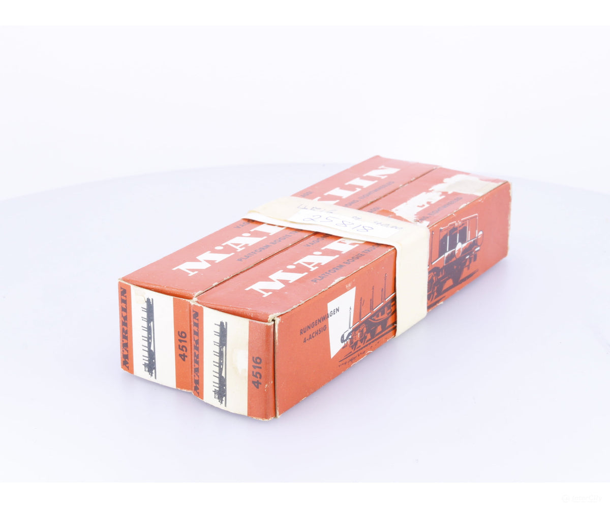 Marklin 4516 HO DB 2 x 4 Axle Stake Car - European Freight Cars