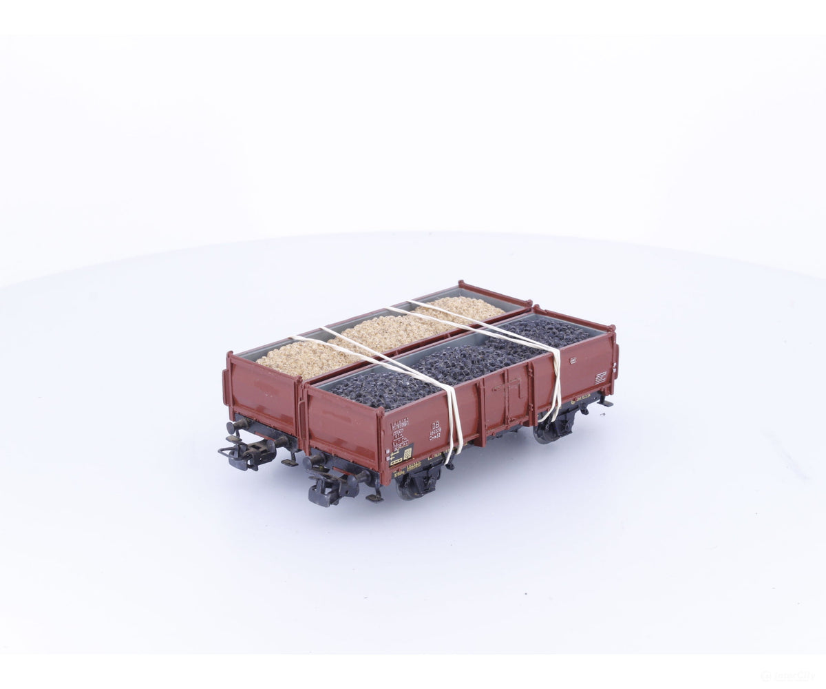 Marklin 4603/4604 HO DB Medium Side Gondolas with Loads - European Freight Cars