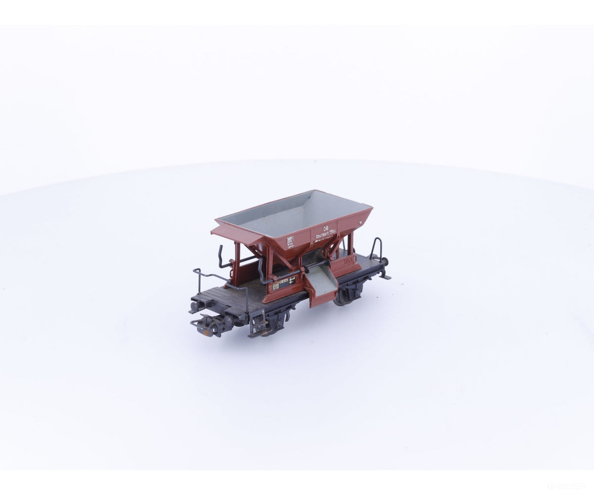 Marklin 4610 HO DB Ballast Hopper with Manual Release - European Freight Cars