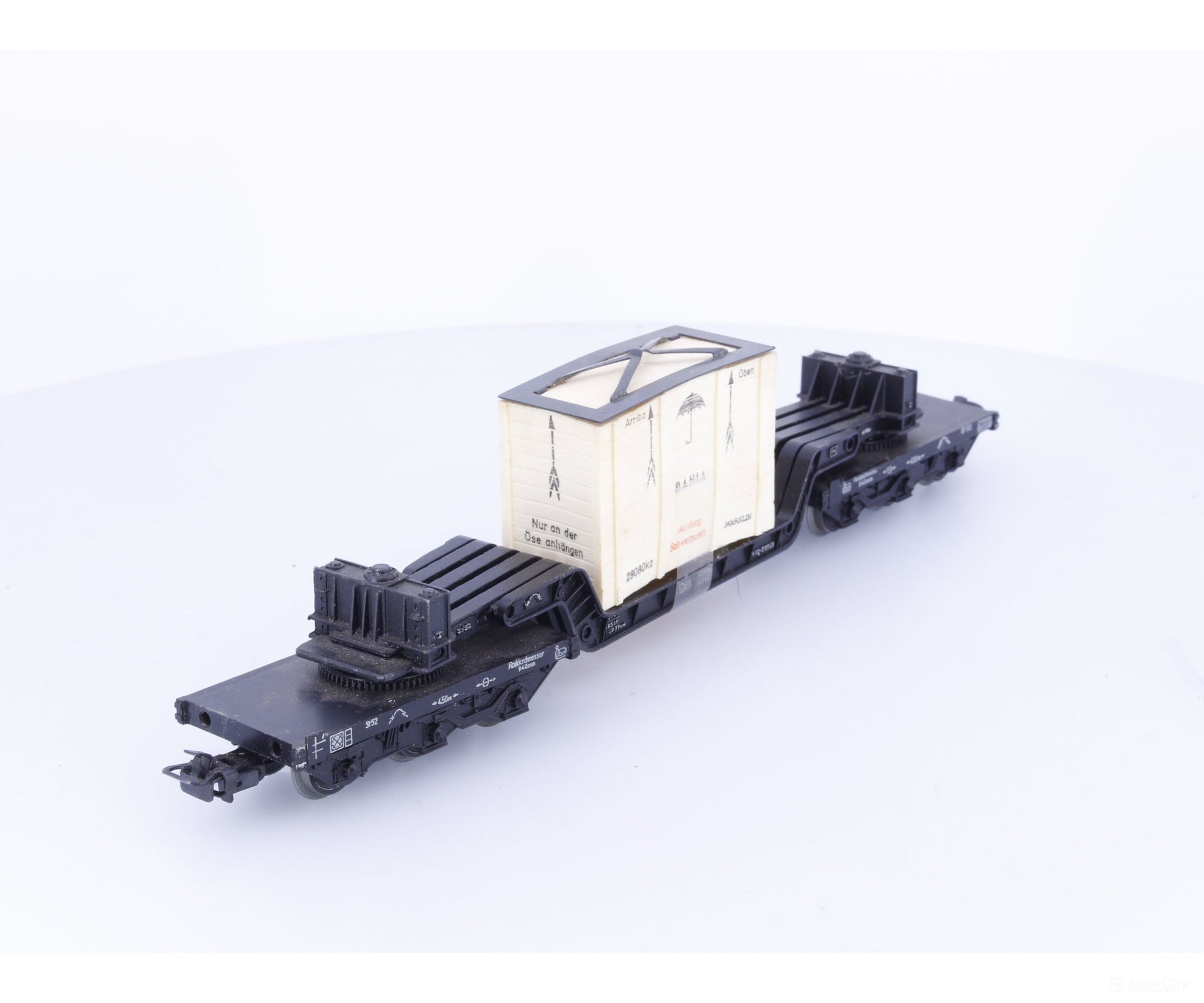 Marklin 4618 HO DB Well Wagon with Case Load - European Freight Cars