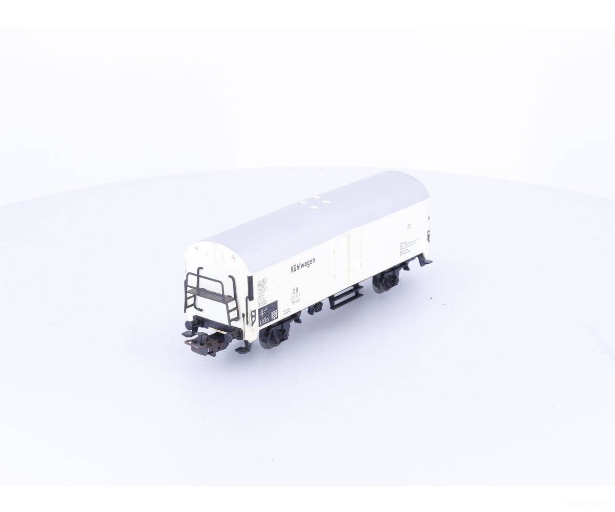 Marklin 4620 HO DB Refrigerator Car - European Freight Cars