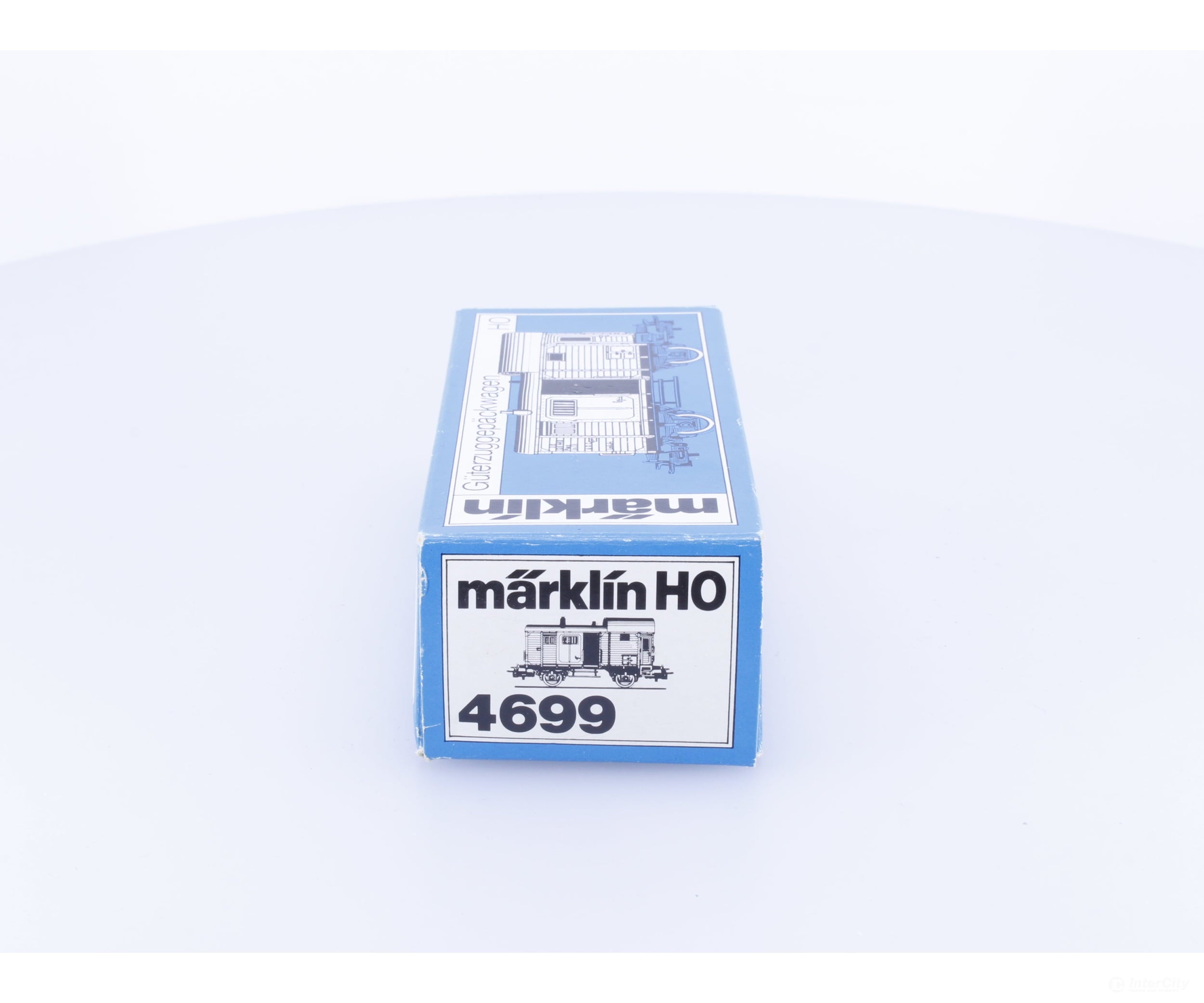 Marklin 4699 HO DB Baggage Car (#1) - European Freight Cars