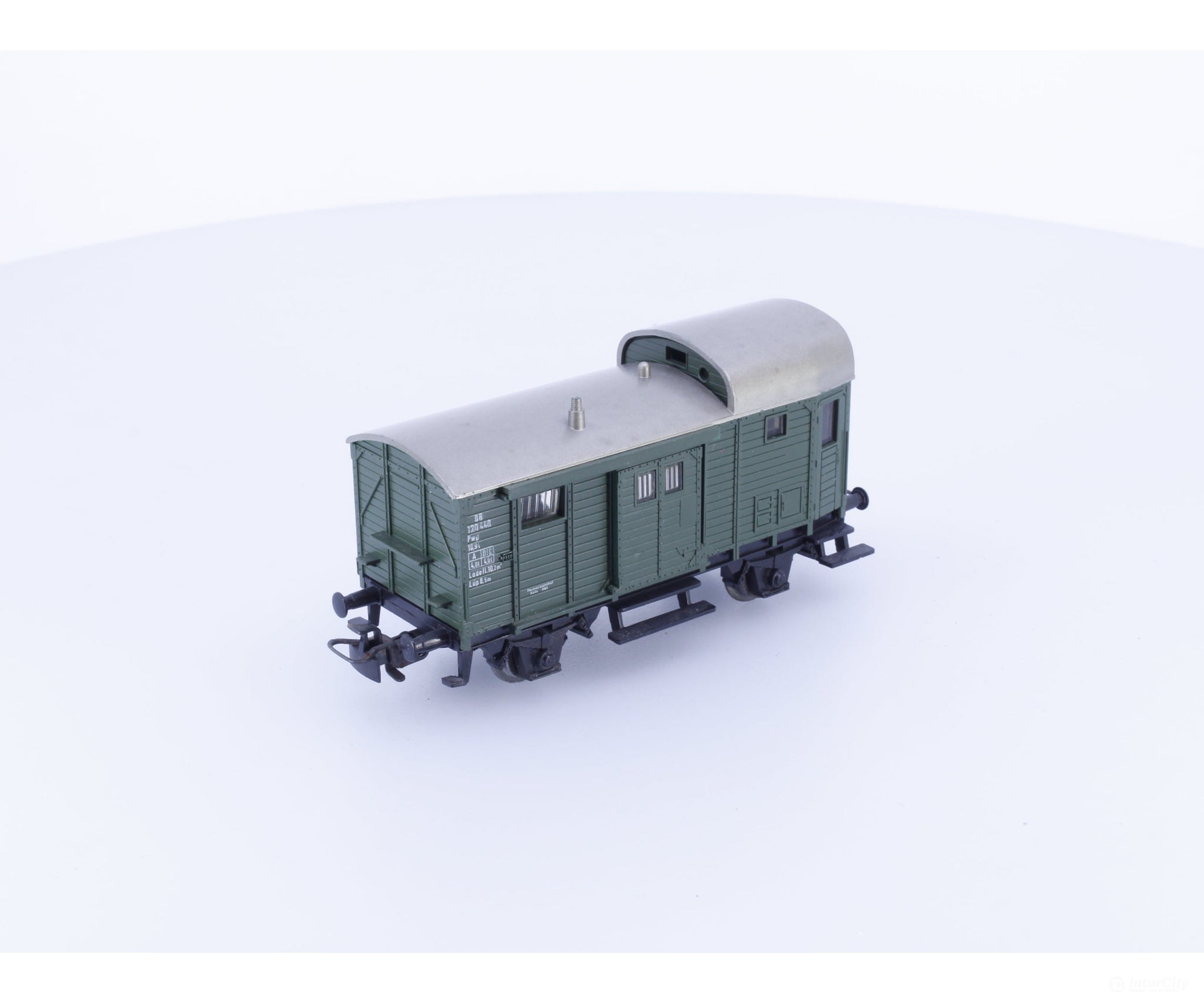 Marklin 4699 HO DB Baggage Car (#1) - European Freight Cars