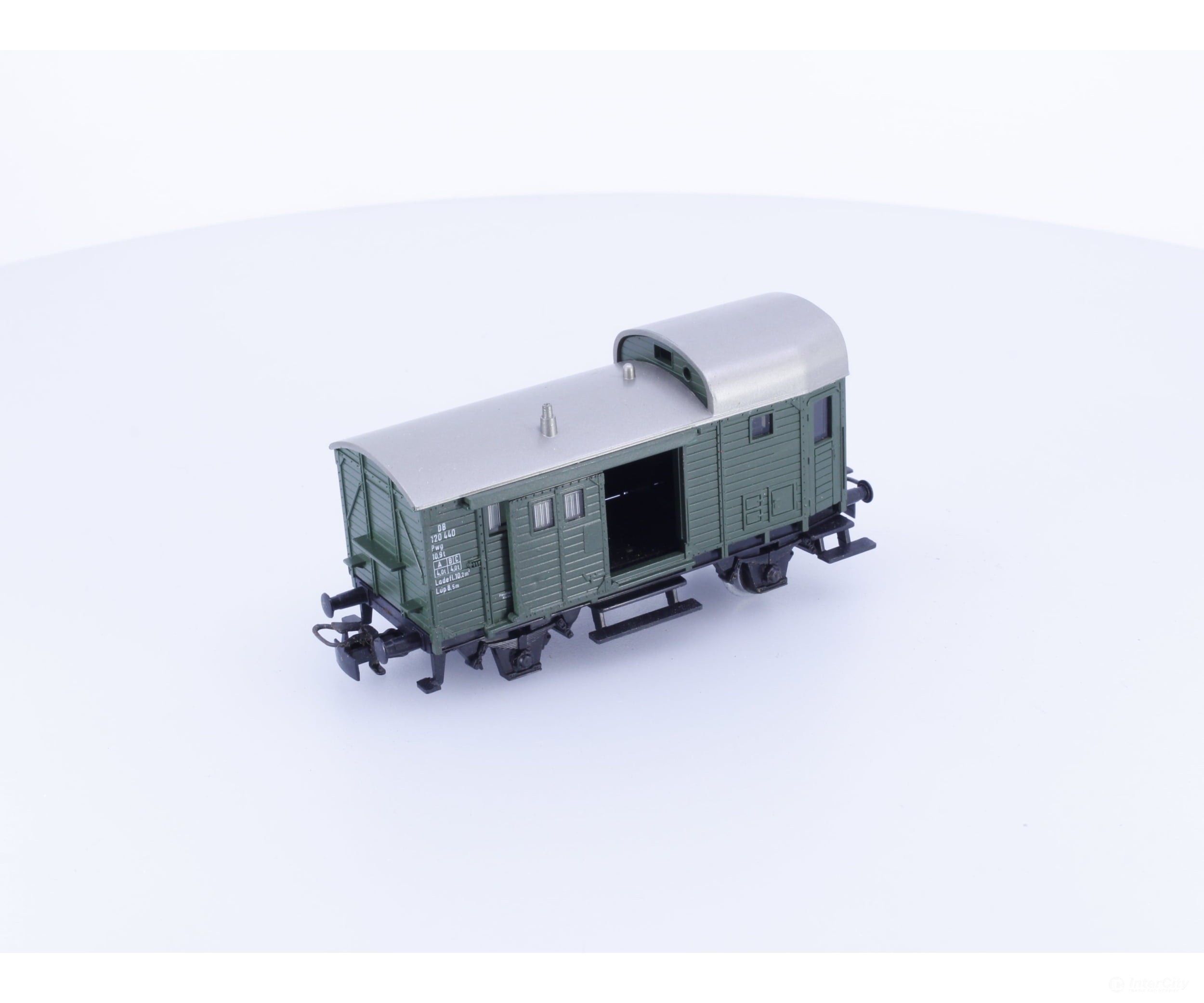 Marklin 4699 HO DB Baggage Car - European Freight Cars