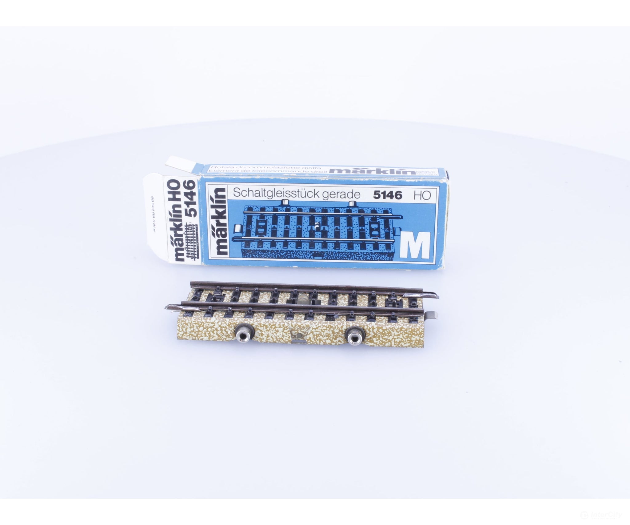 Marklin 5146 HO Electric Uncoupling M Track Section - Track & Turnouts