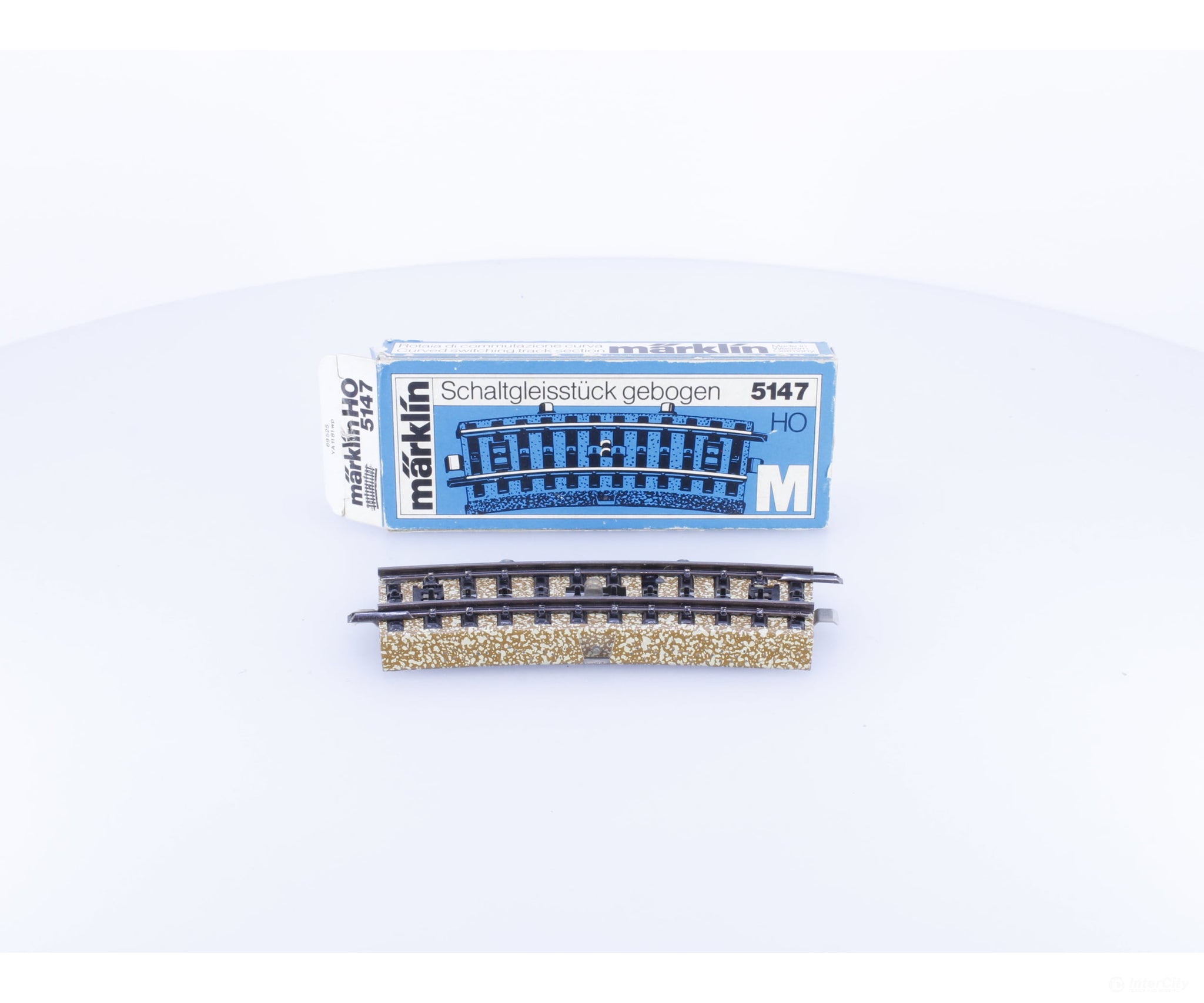 Marklin 5147 HO Curved Switch Section M Track (#1) - Track & Turnouts