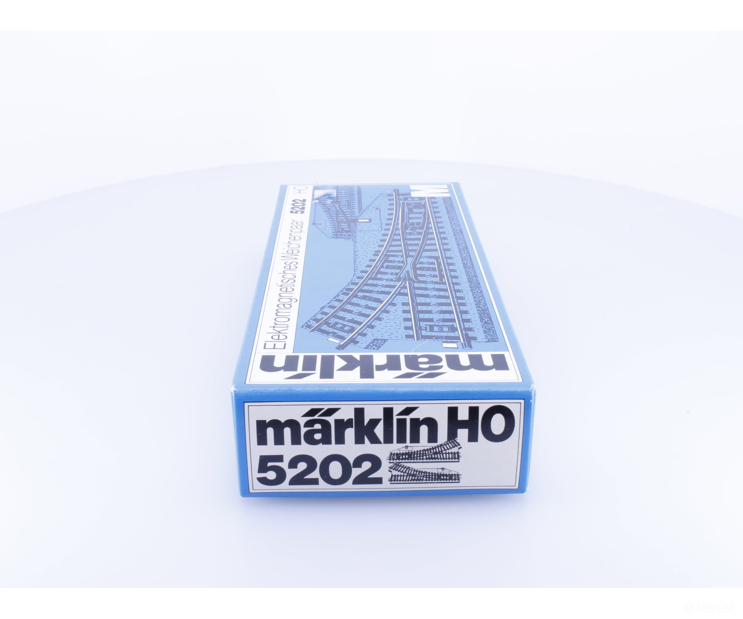 Marklin 5202 HO 1 Pair of 5202 Electric Left and Right M Track Turnouts (#2) - Track & Turnouts