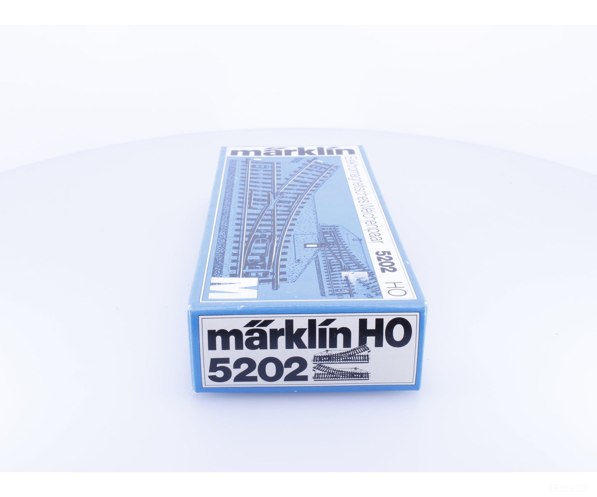 Marklin 5202 HO 1 Pair of 5202 Electric Left and Right M Track Turnouts (#1) - Track & Turnouts