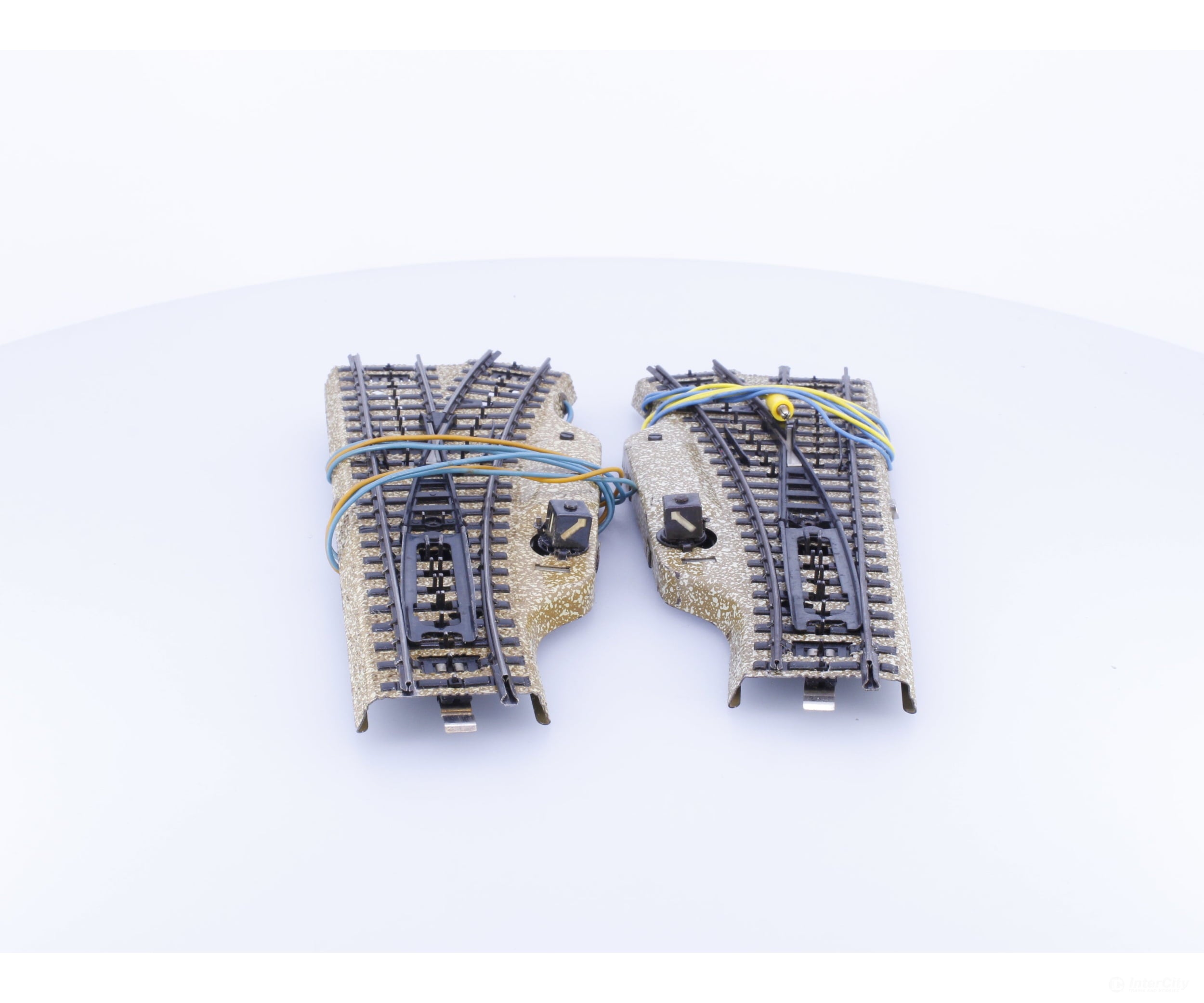 Marklin 5203/5204 HO 1 Pair of M Track Electric Turnouts - Track & Turnouts
