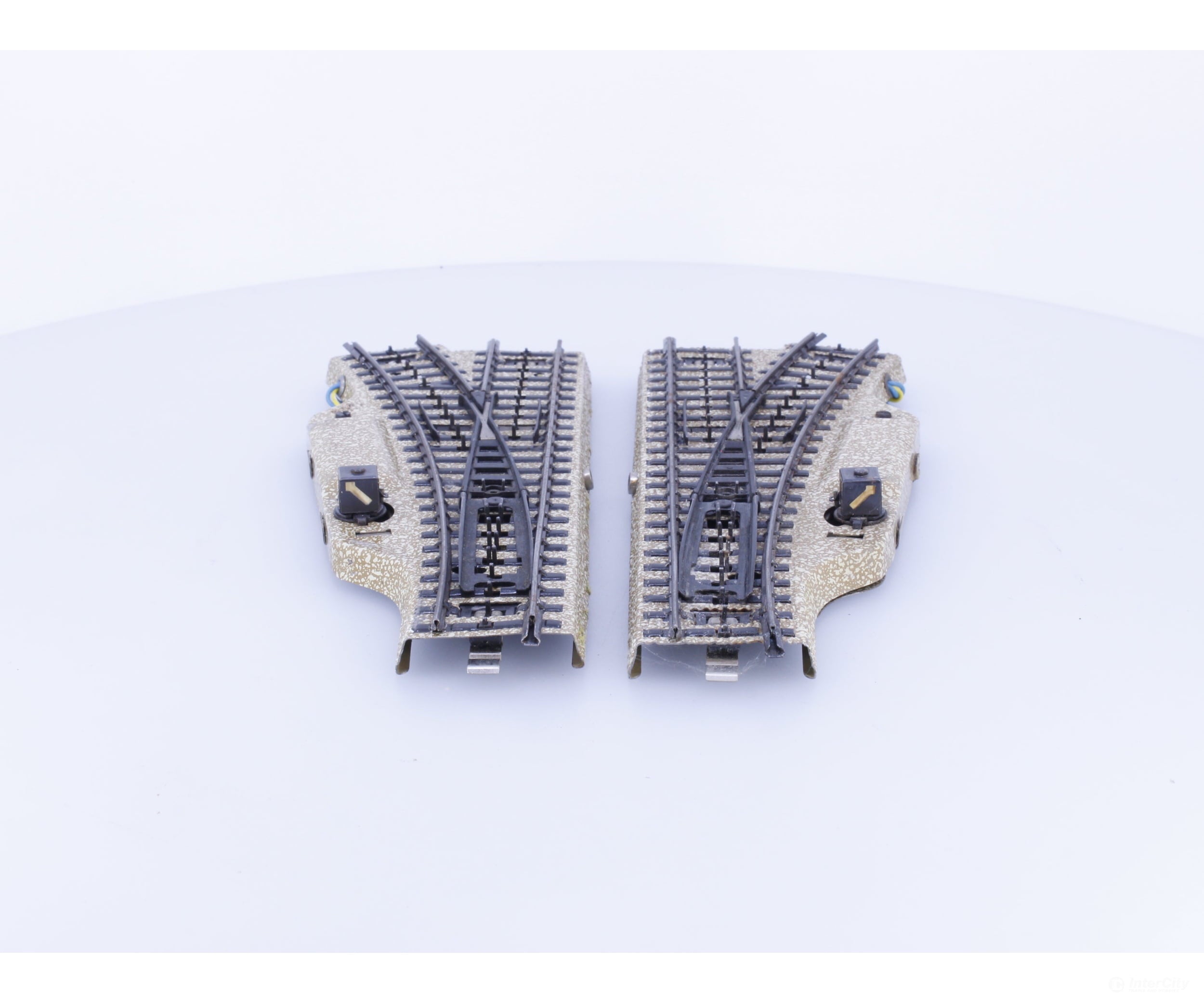 Marklin 5203/5204 HO Right/Left Electric Turnout Pair - Track & Turnouts
