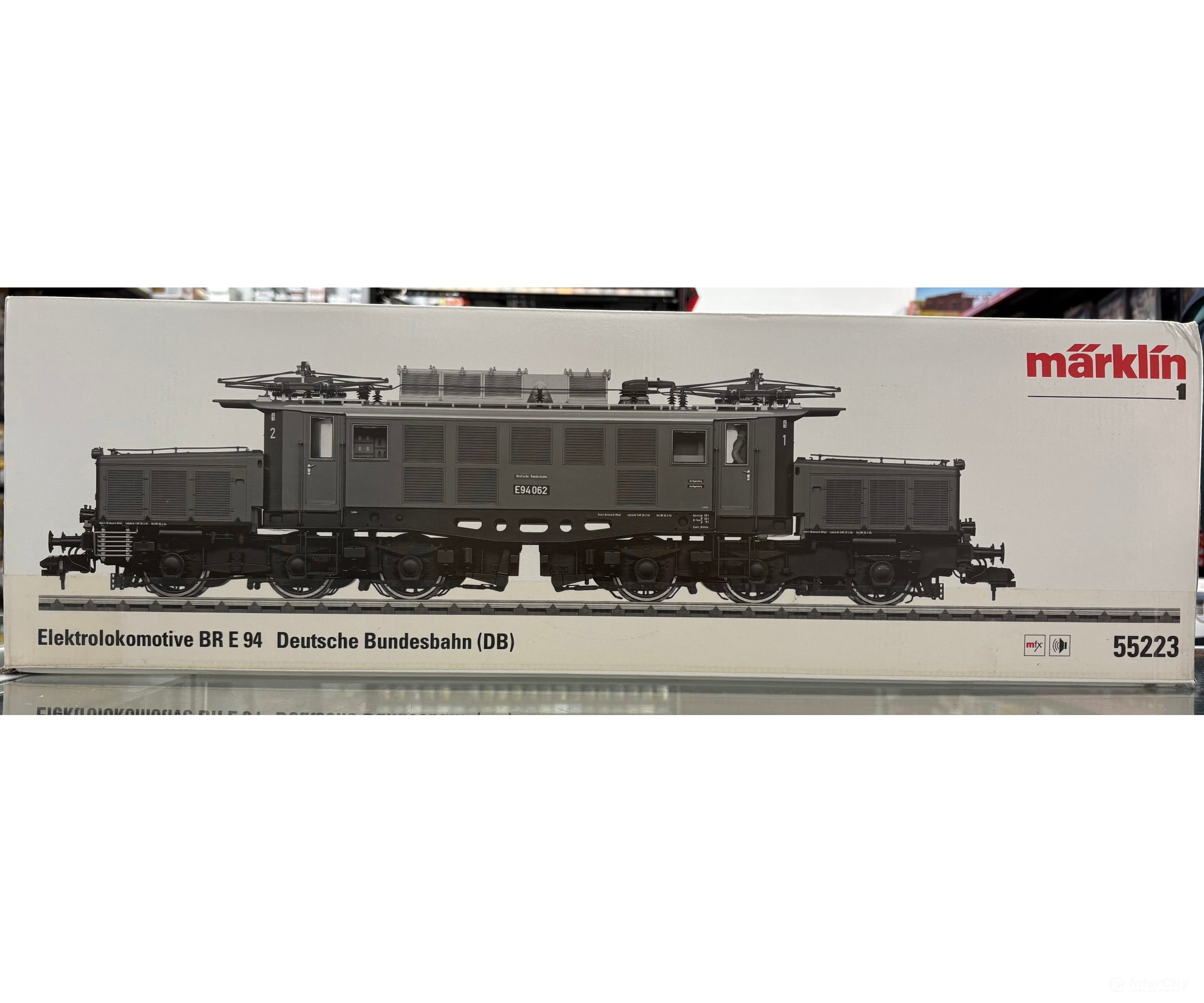 Marklin 55223 1-Gauge BR E94 ’Crocodile’ Electric Locomotive DB Era 3 - MFX Digital Sound - European Locomotives