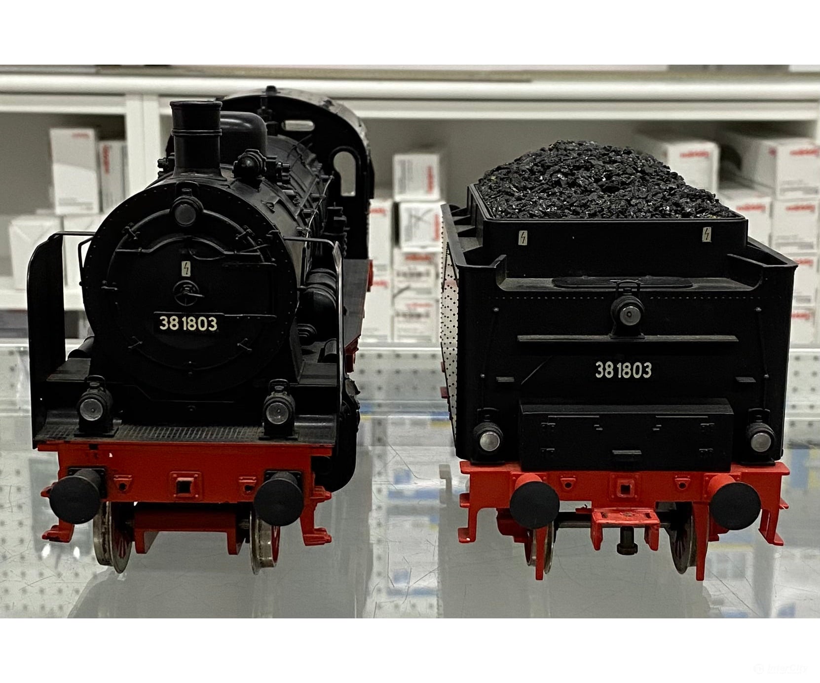 Marklin 5747 1 DB BR 38 Class 4-6-0 Steam Locomotive P8 Smoke Unit 38 1803 Analog DC European Locomotives