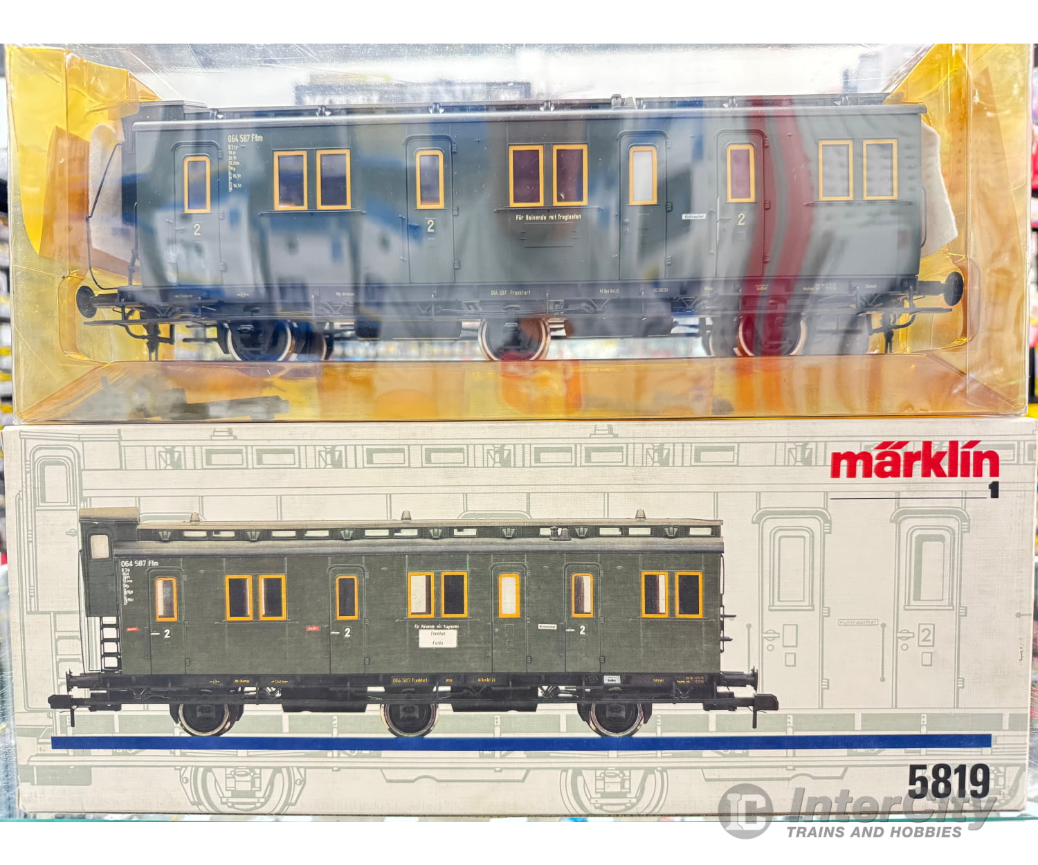 Marklin 5819 1-Gauge DB 2nd Class 3-axle Compartment Passenger Car w. Brakeman’s Cab European Passenger Cars