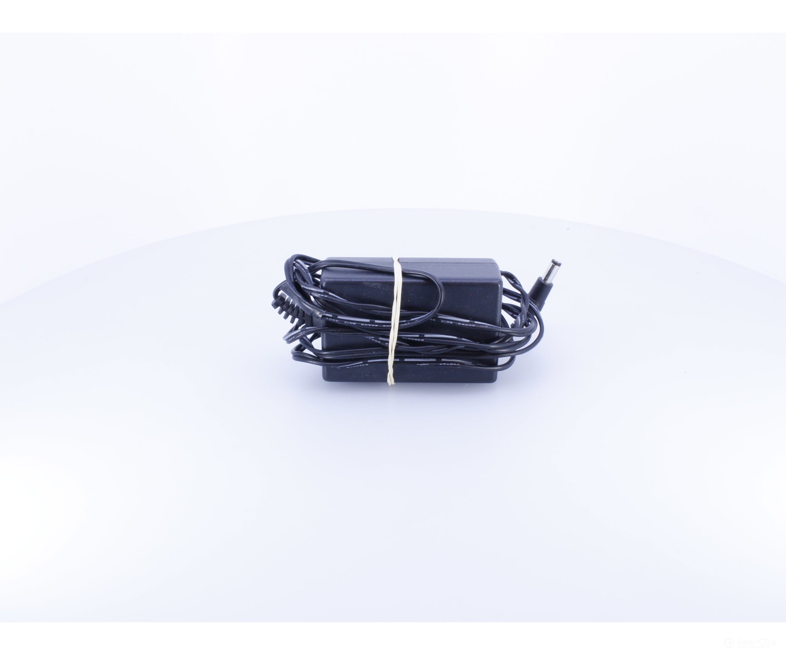 Marklin 66361 HO 220V 36VA Power Transformer w/ European Plug Analog Throttles & Power