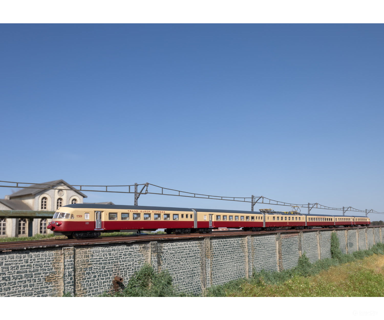 Marklin 88730 Z SBB-CFF-FFS Class RAe TEE II Express Powered Rail Car Train European Locomotives