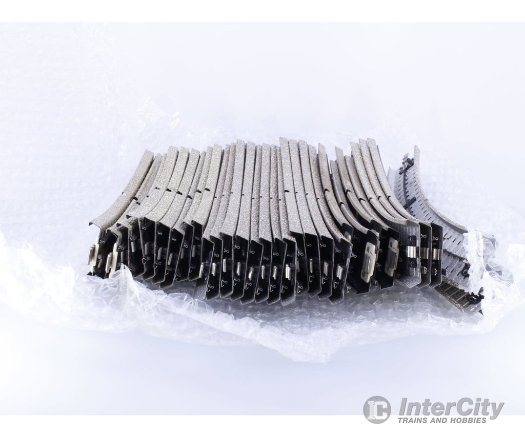 Marklin ASSTMCV HO Assorted Curved M Track 31 pcs Track & Turnouts