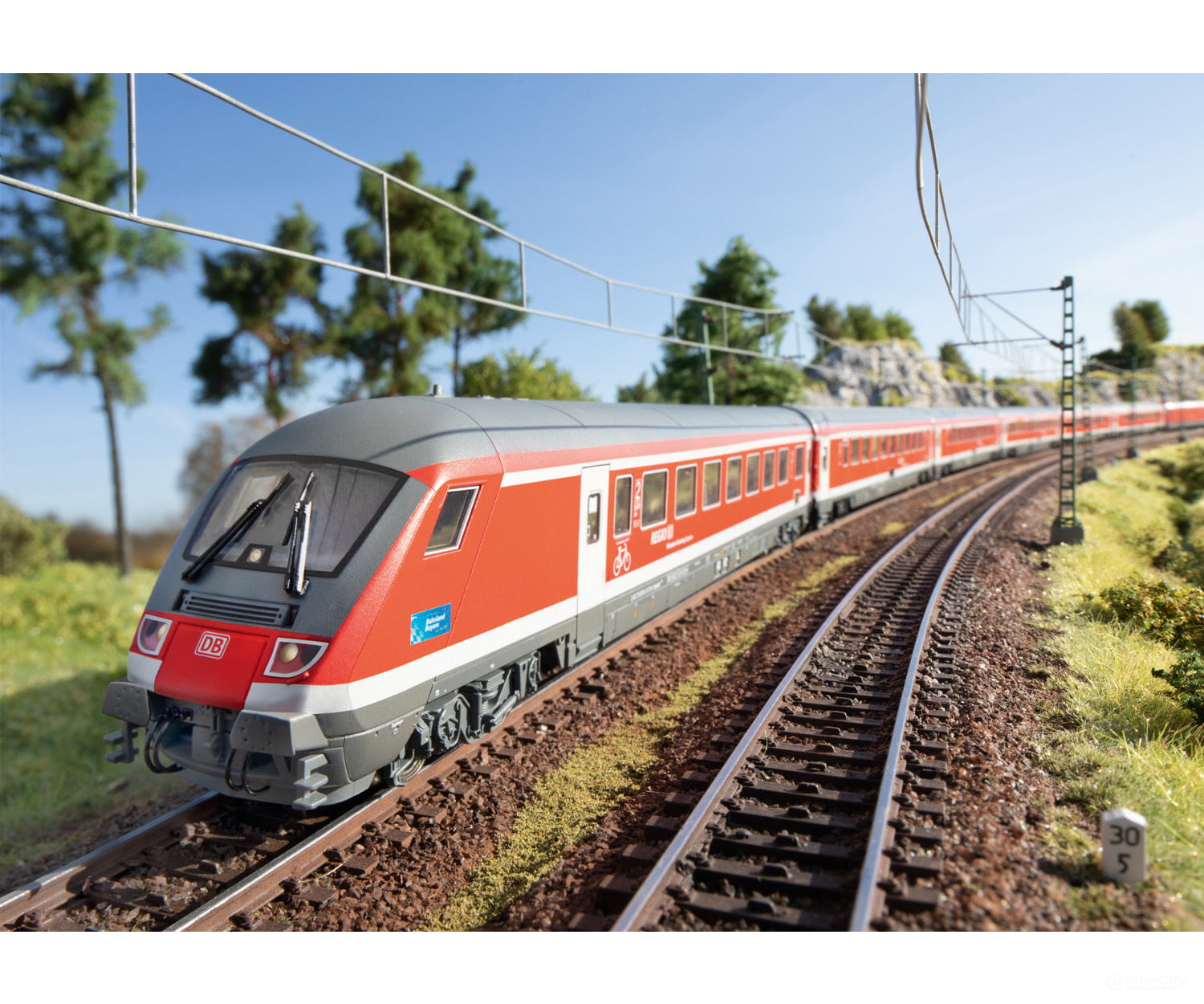 Marklin 42988 DB AG "Munich-N&uuml;rnberg Express" Passenger Car Set 1 - Default Title (IC-MARK-42988)