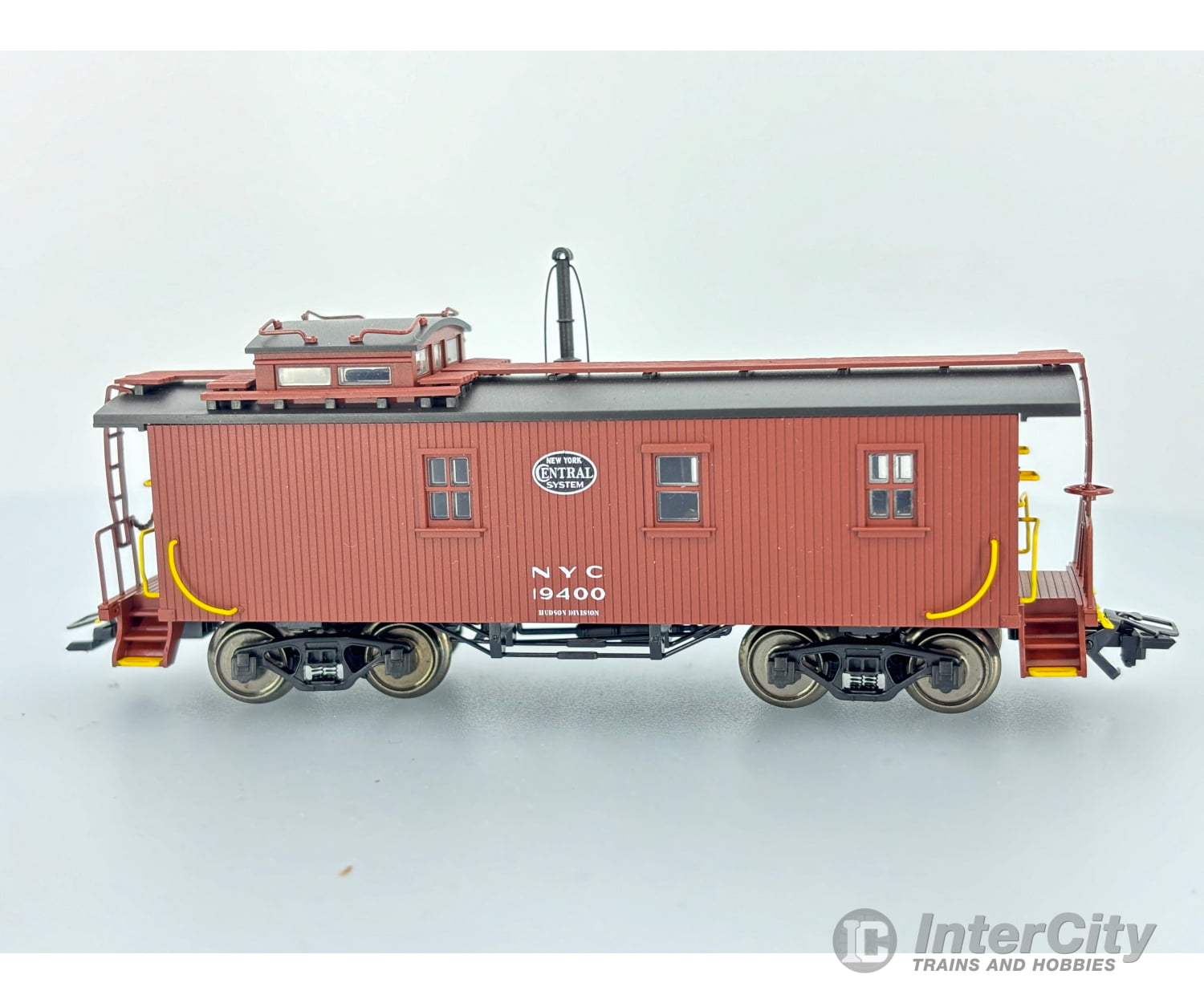 Marklin Ho 45706 3 Caboose Set Up Ca-3 (Safety Scheme) Prr N5C & Nyc (19000 Series) Freight Cars