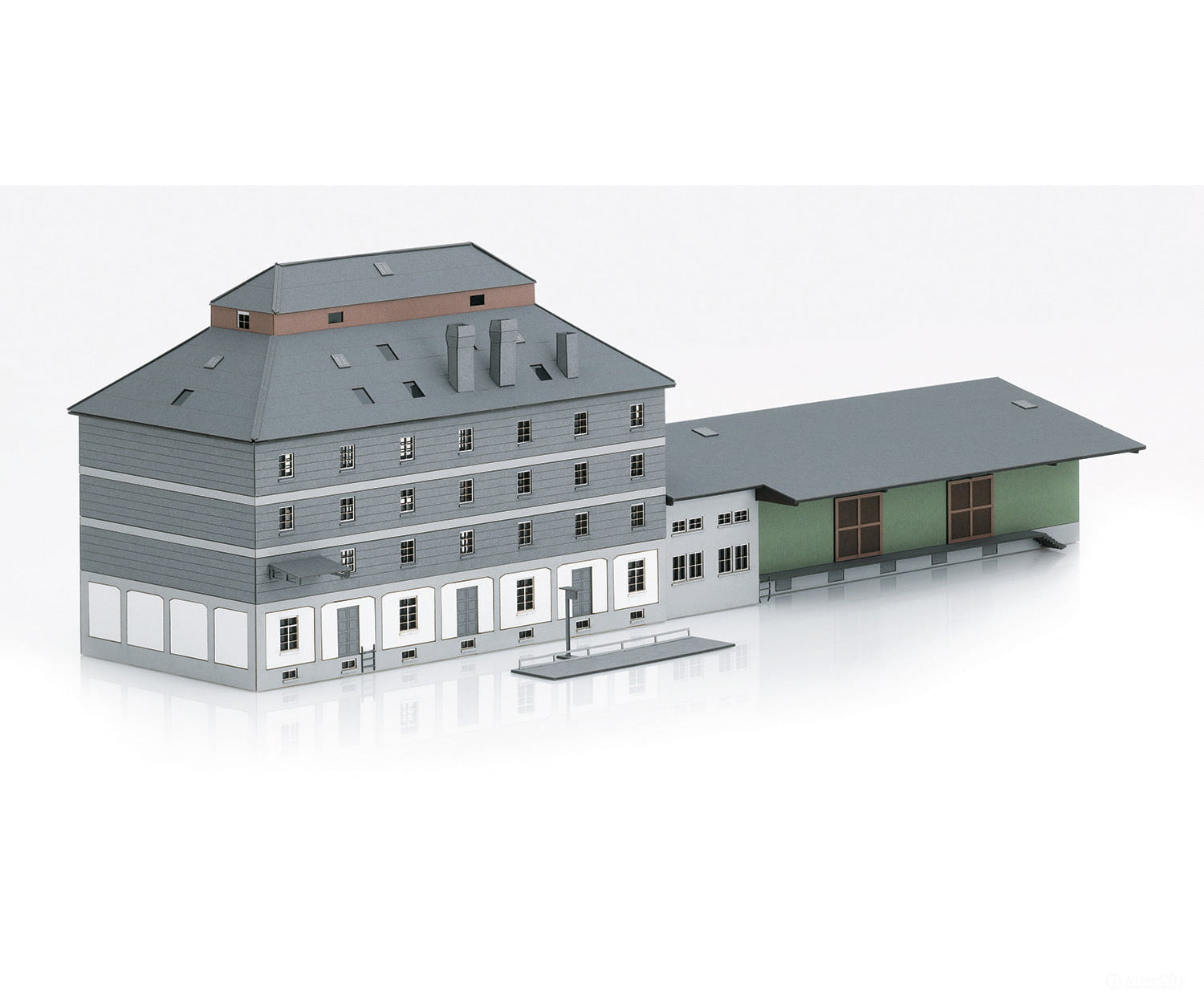 Marklin 72706 Building Kit of the "Raiffeisen Warehouse with Market" - Default Title (IC-MARK-72706)