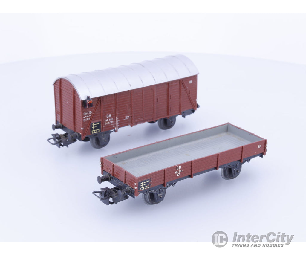 Marklin HO DB One Short Flat Car and One Short Box Car European Freight Cars