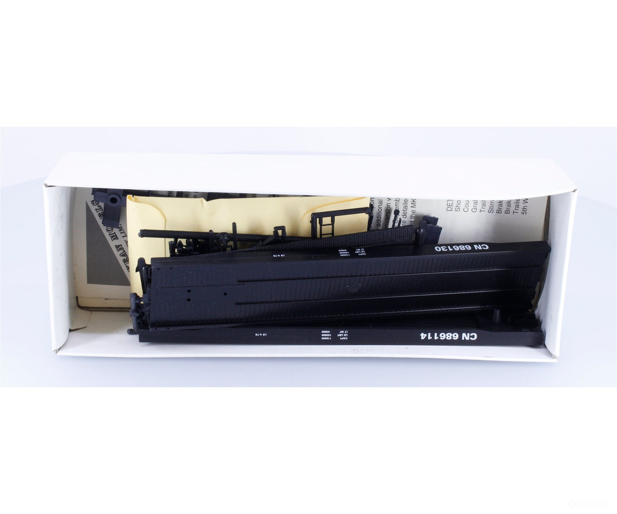 Mckean 1006 HO 50’ TOFC Flat Car Kit (2 Pack) #1 Canadian National (CN) 686130/686114 - Freight Cars